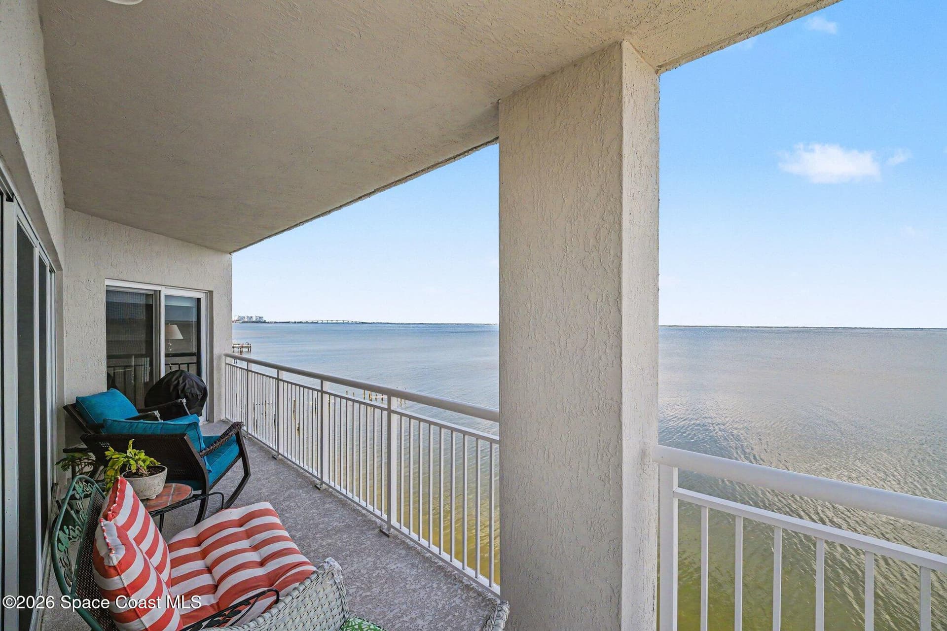 1805 Riverside Drive 410 photo 19