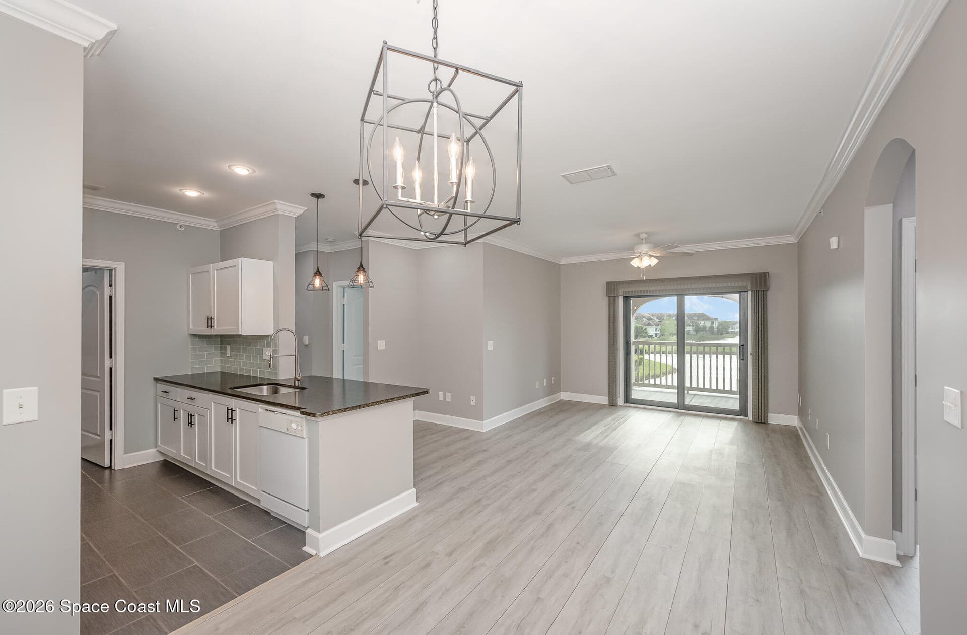 6421 Borasco Drive 3204 photo 12