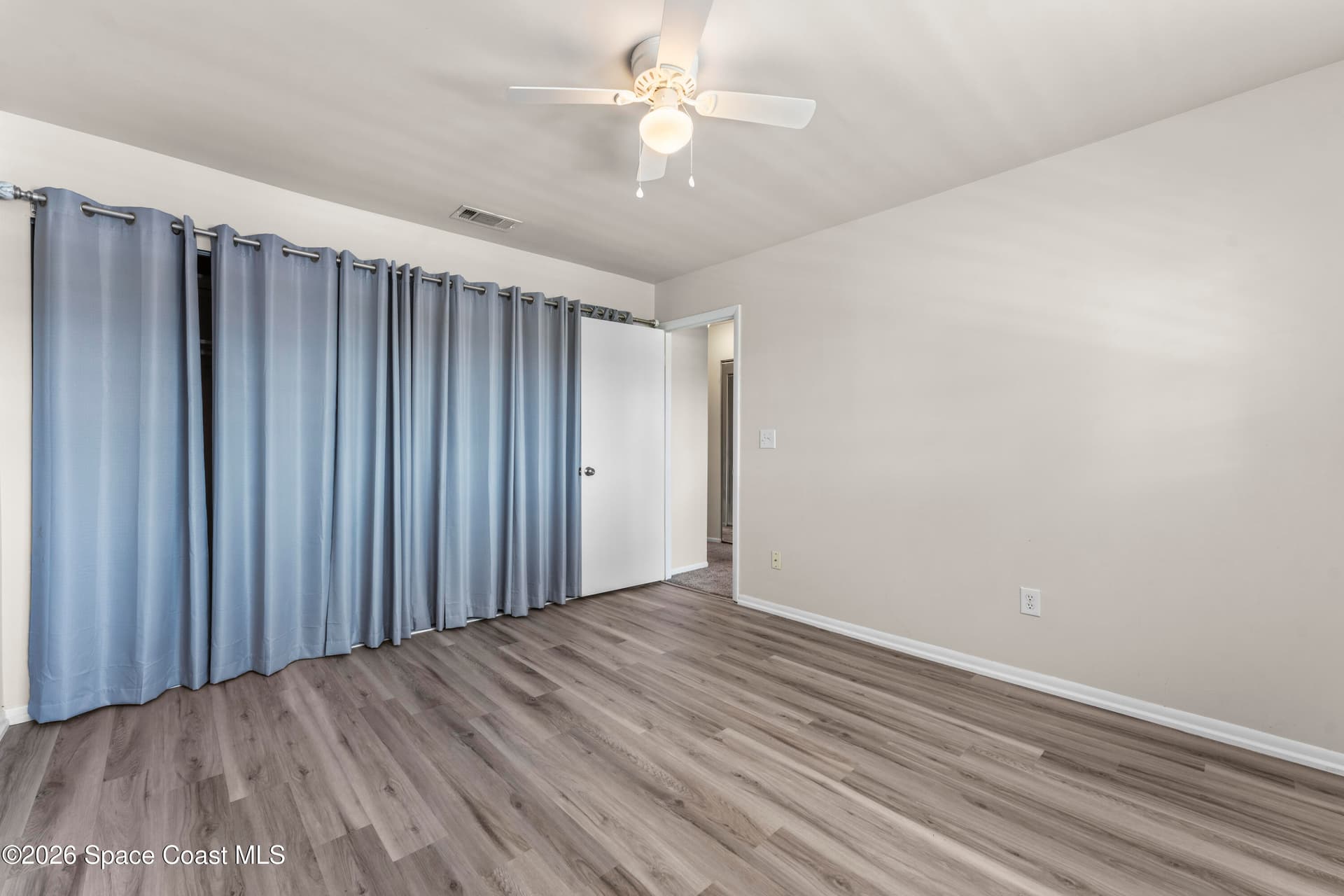 442 Dove Lane 5-9 photo 18