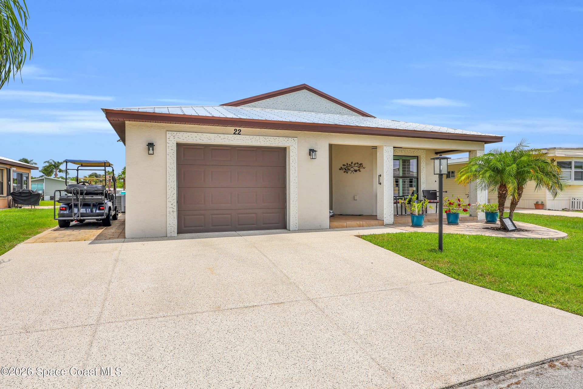 22 Alta Loma photo 2