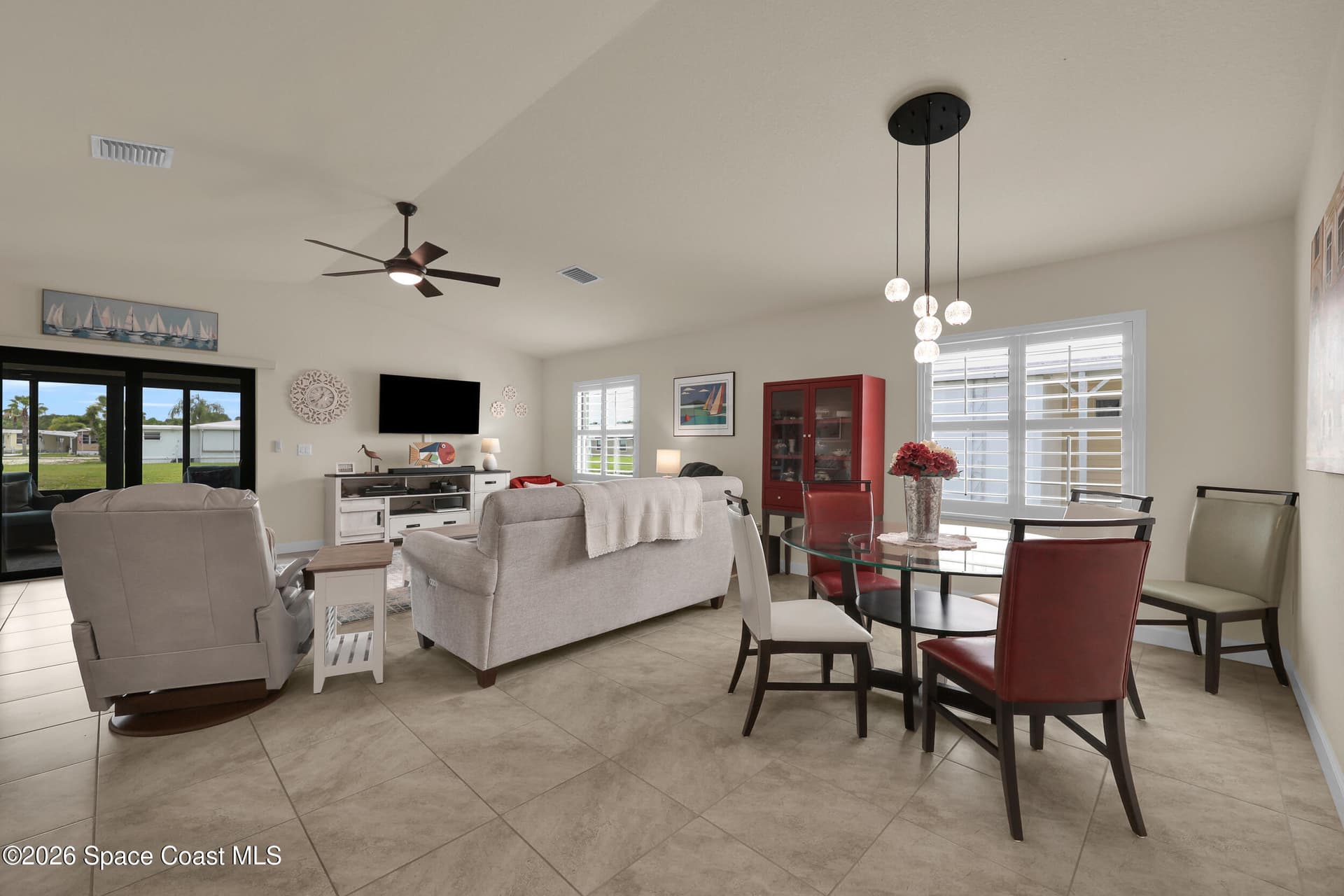 22 Alta Loma photo 10