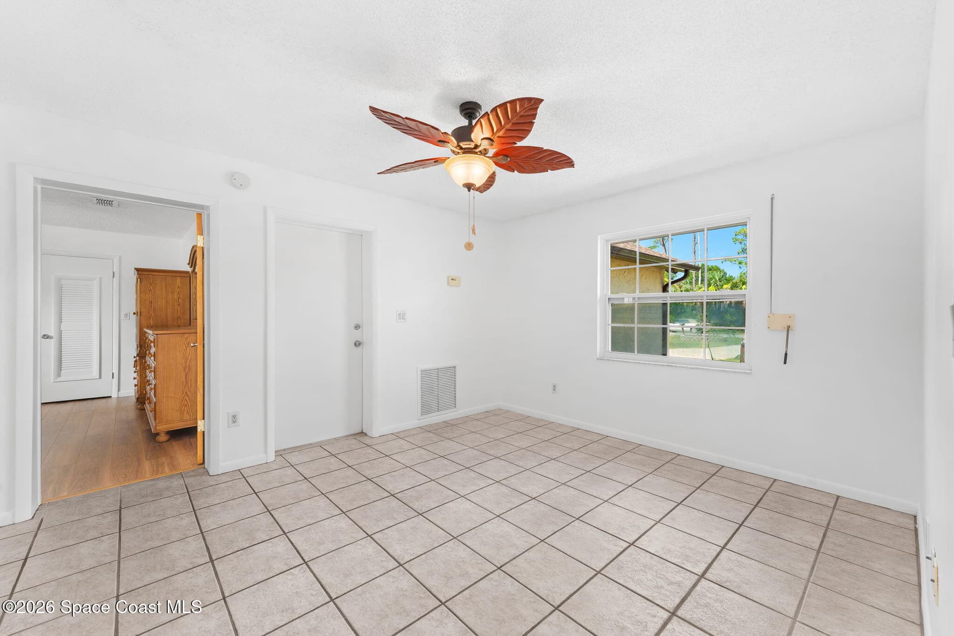 206 Ritter Avenue NE photo 16