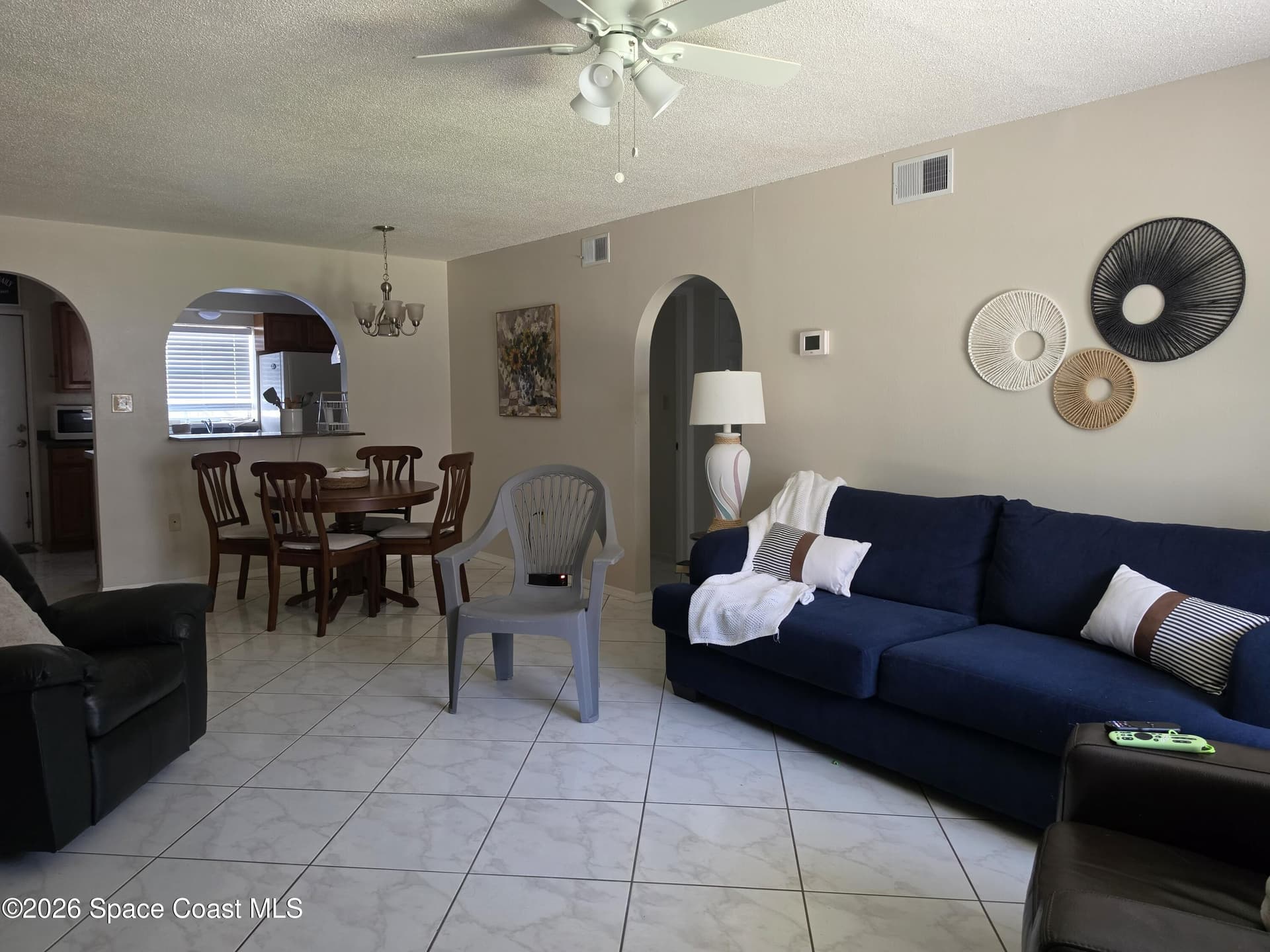 190 E Olmstead Drive B2 photo 3