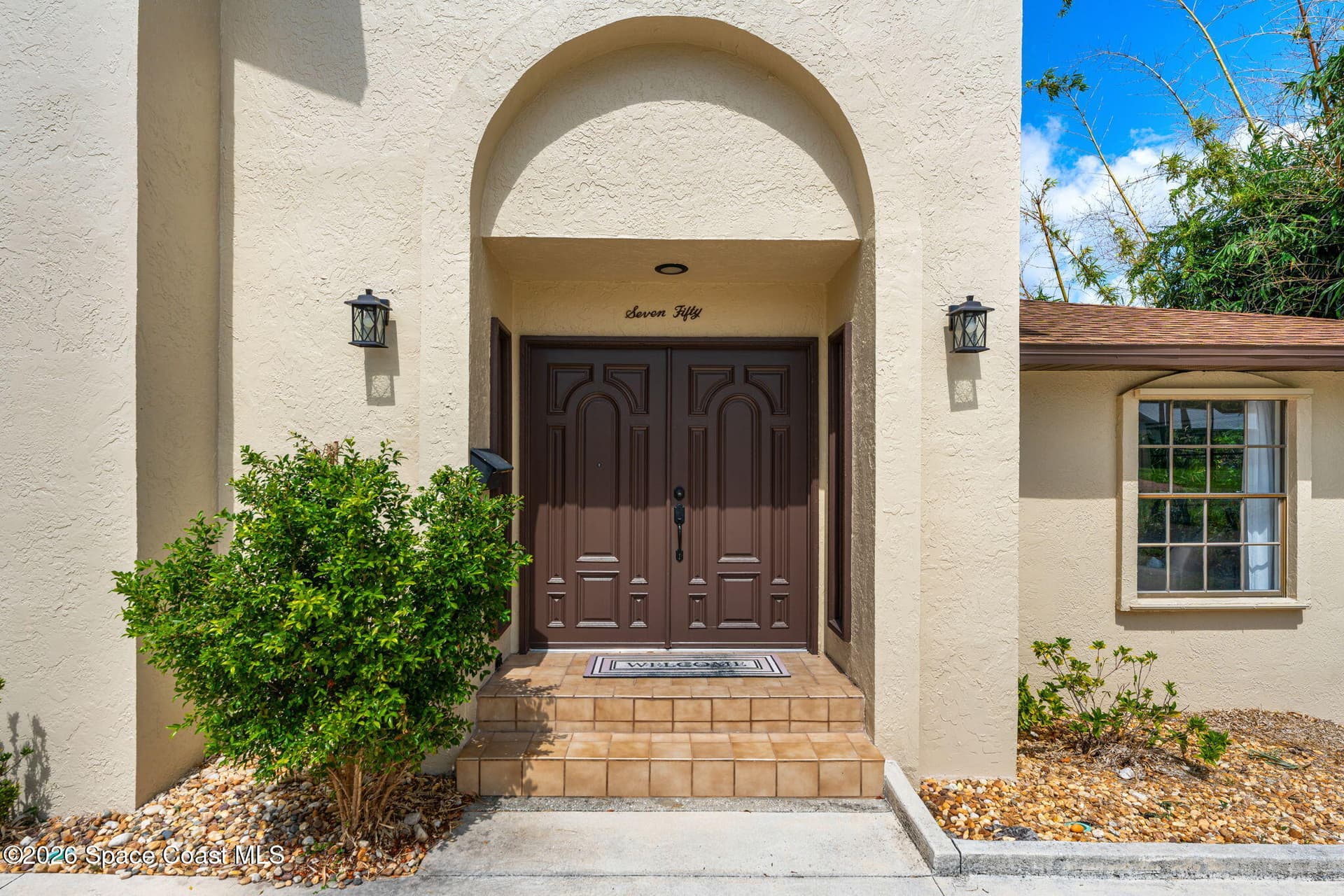 750 W Whitmire Drive photo 4
