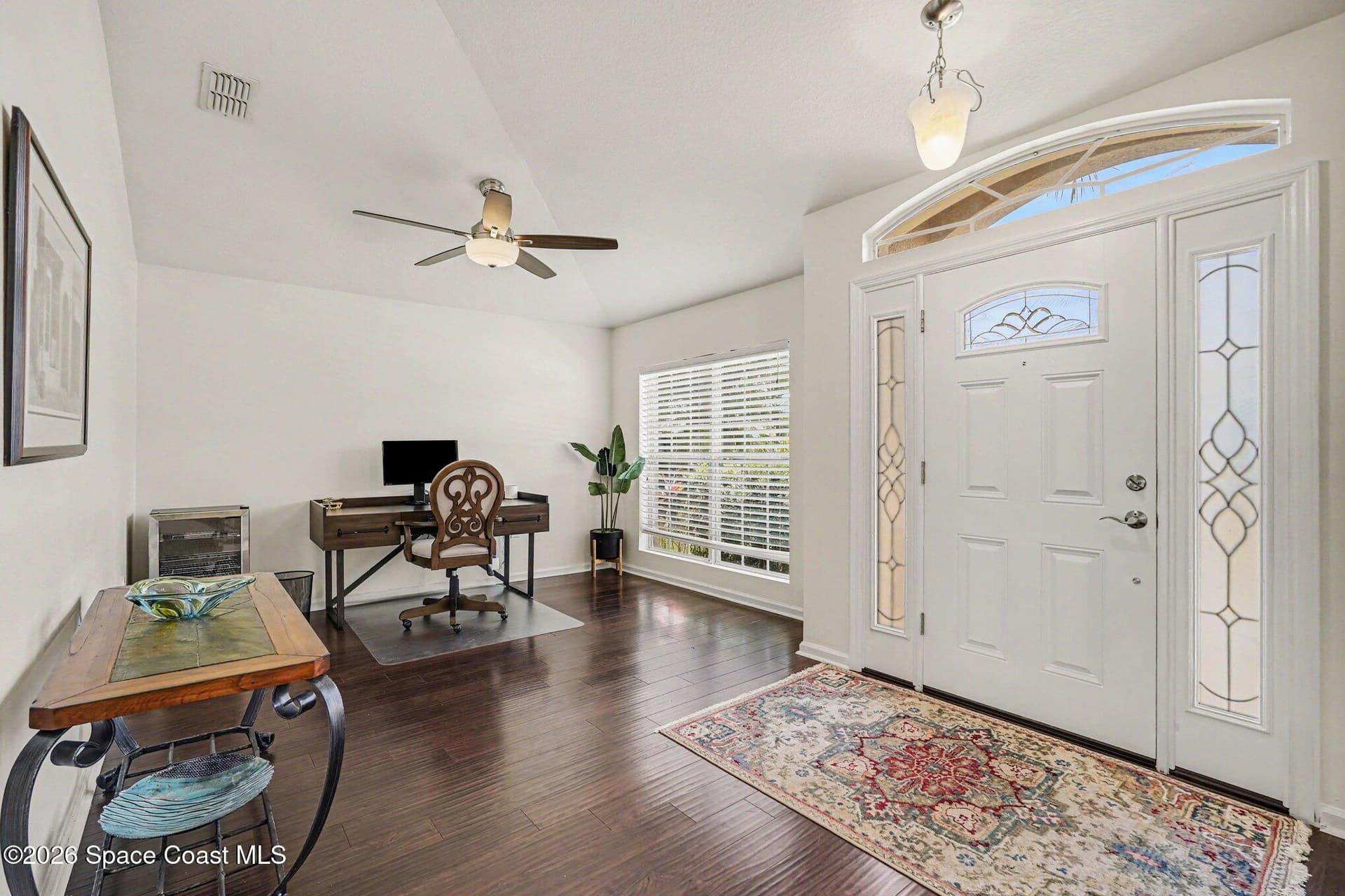 325 Abernathy Circle SE photo 9