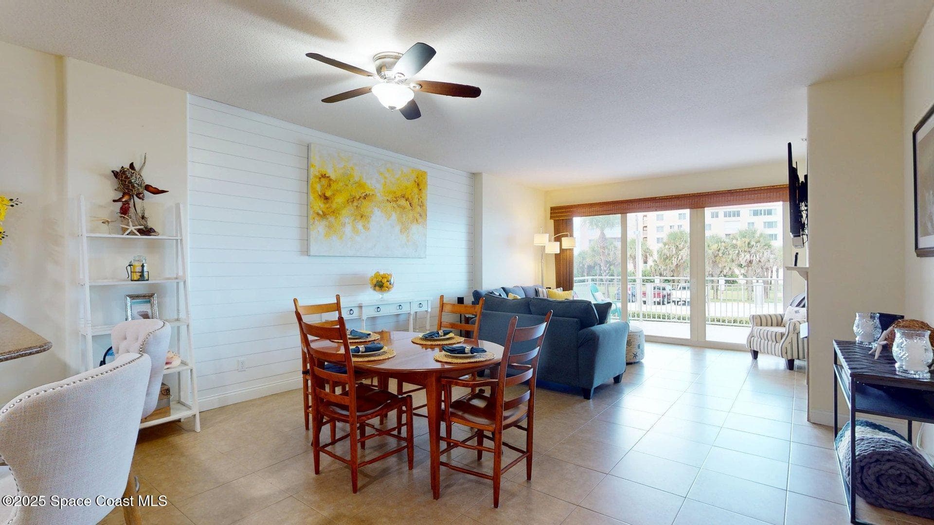 601 N Miramar Avenue 110 photo 14
