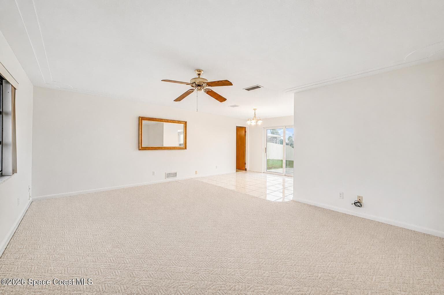 1580 Mercury Street photo 10