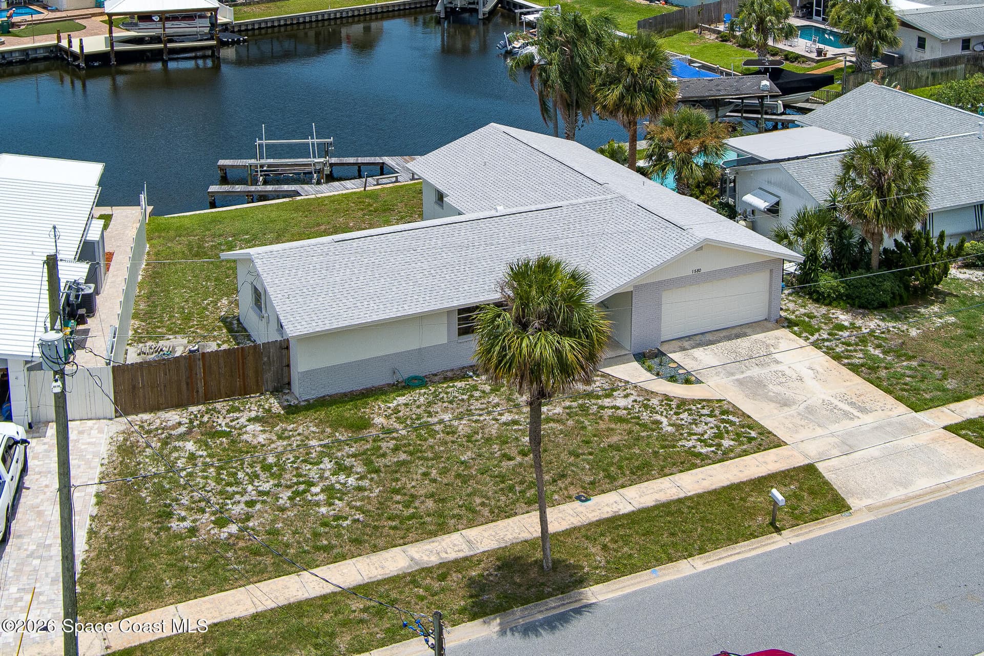 1580 Mercury Street photo 7
