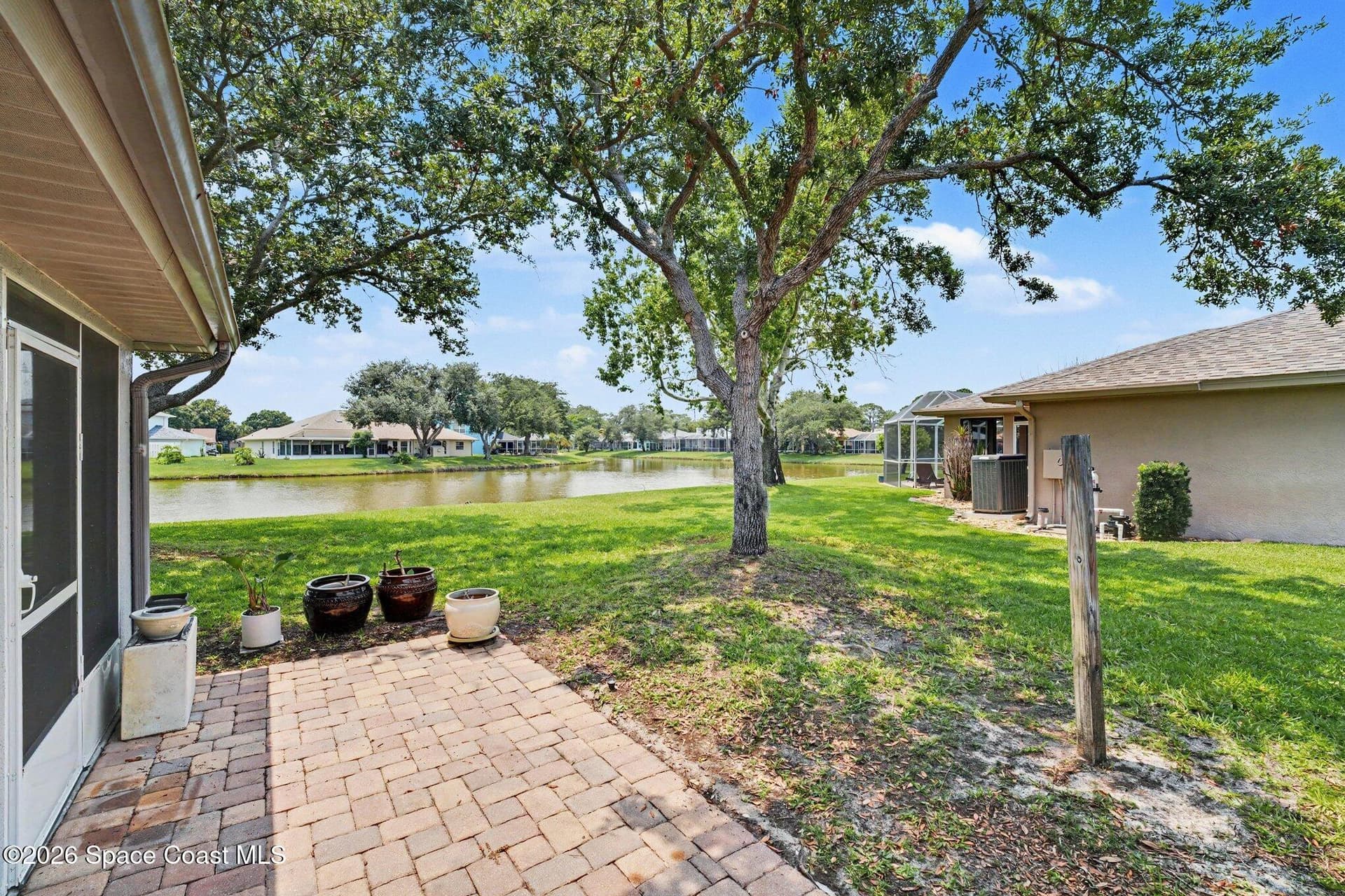 681 Sheridan Woods Drive photo 20
