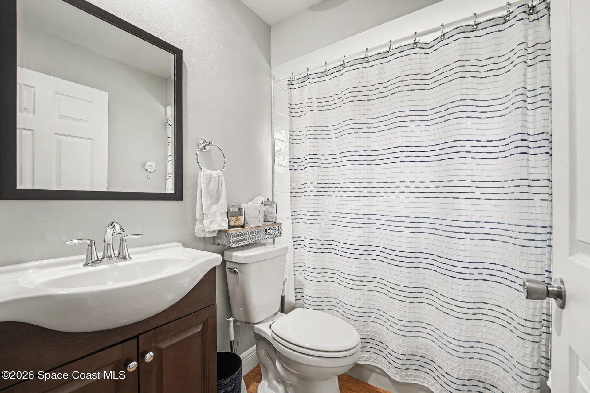 681 Sheridan Woods Drive photo 18