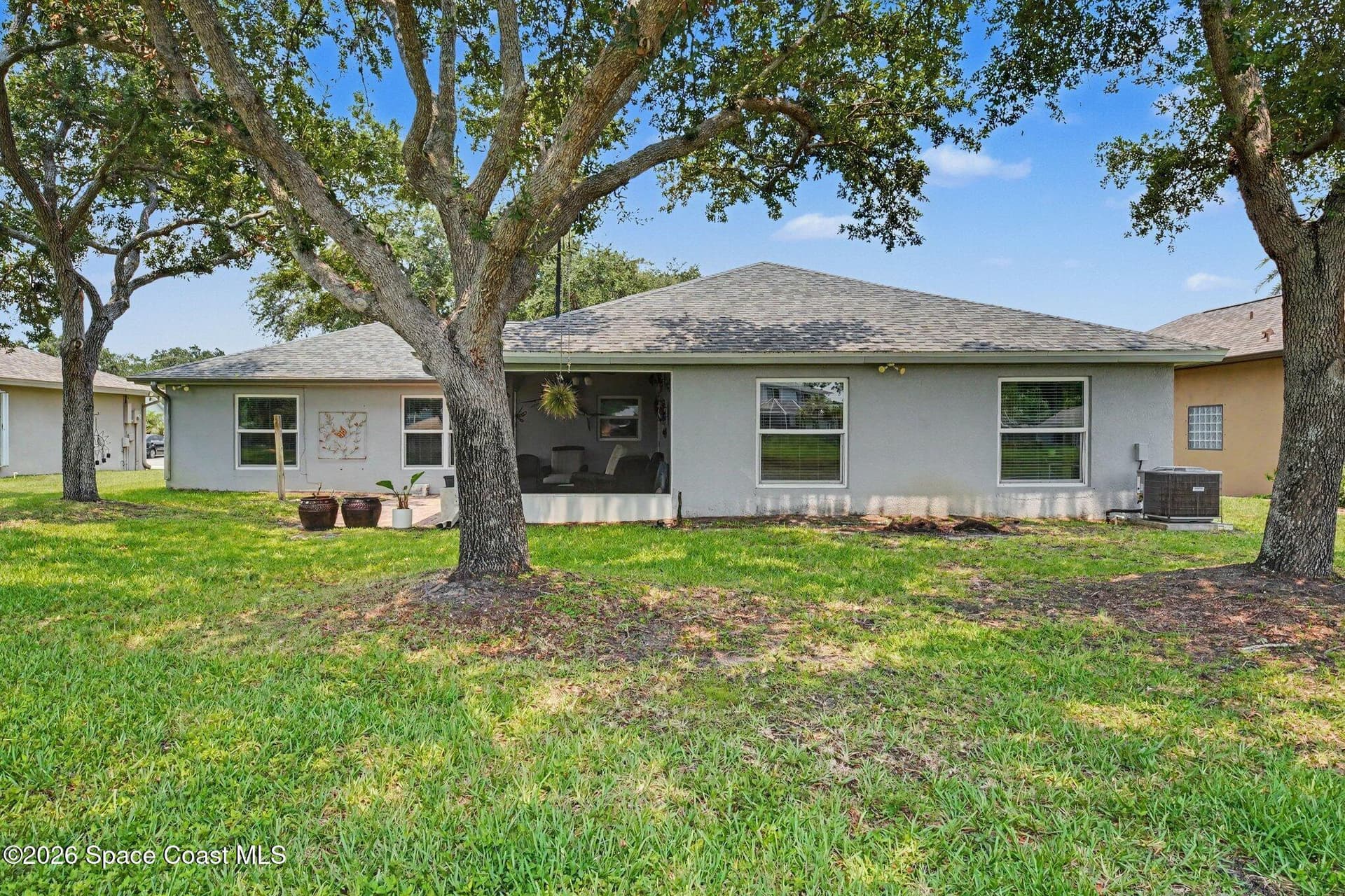 681 Sheridan Woods Drive photo 24