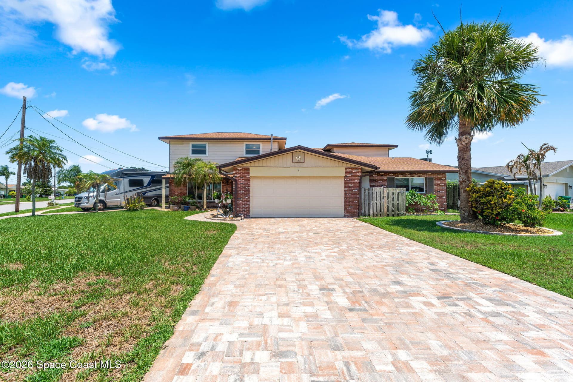 1275 Island Drive photo 9