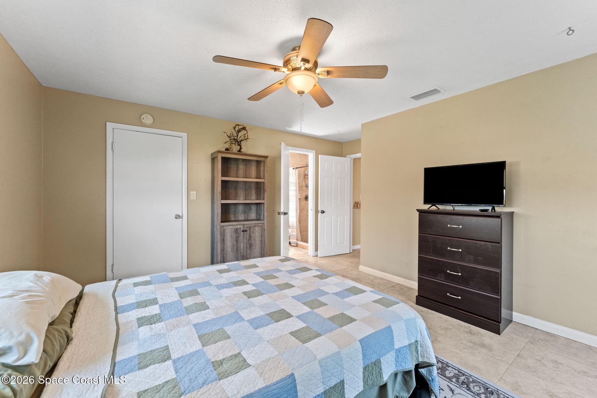 1275 Island Drive photo 25