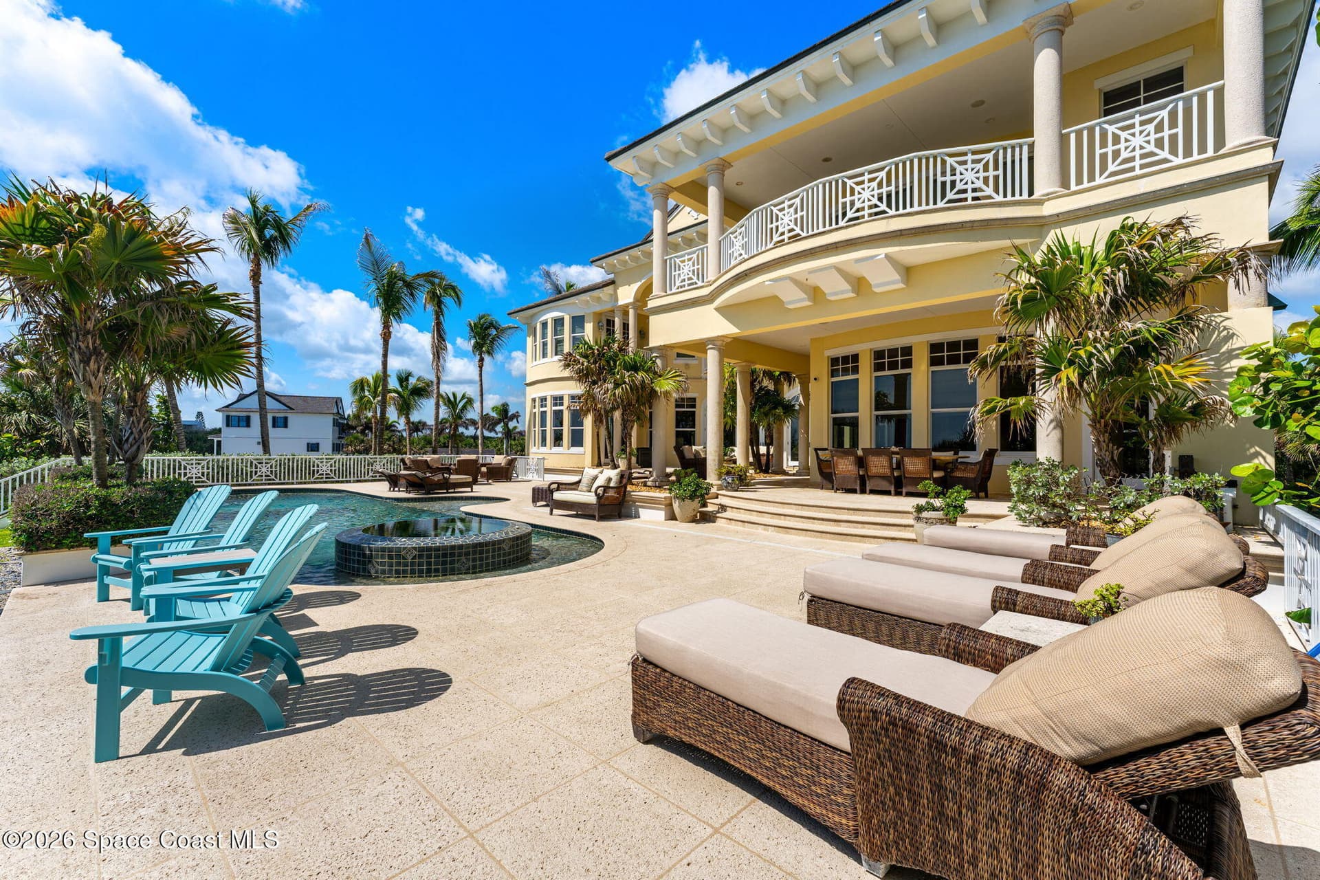 211 Beachside Drive photo 12