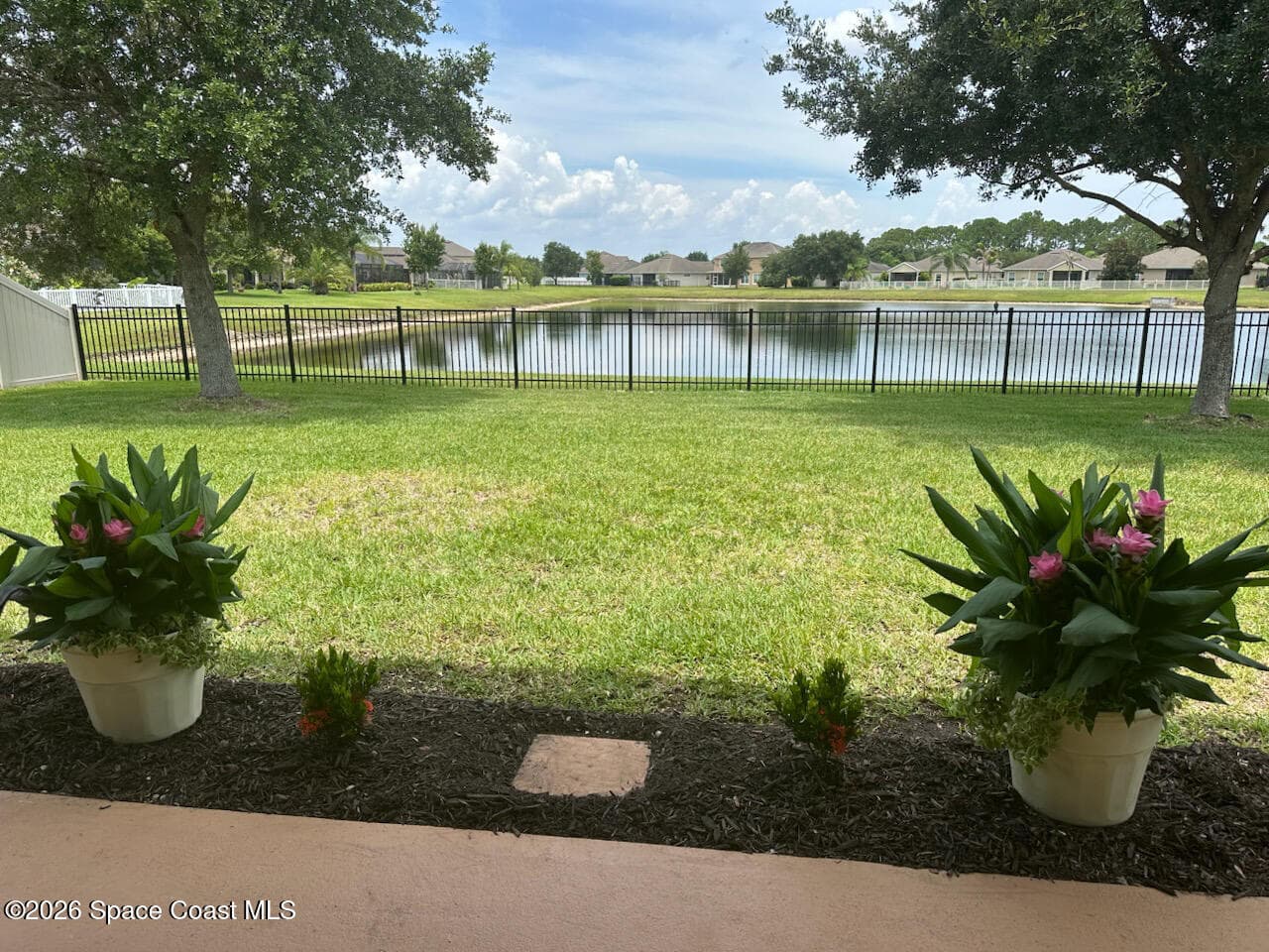 325 Abernathy Circle SE photo 5