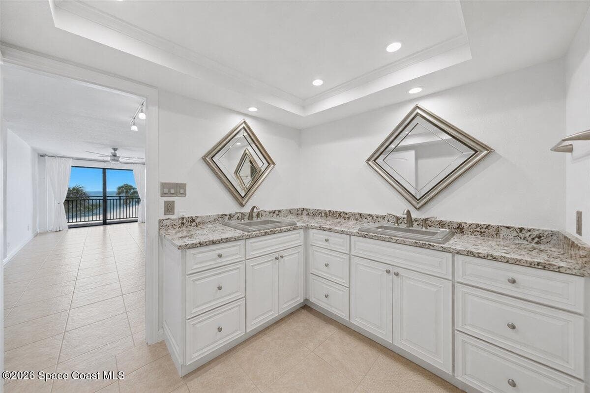 2100 N Atlantic Avenue 303 photo 17
