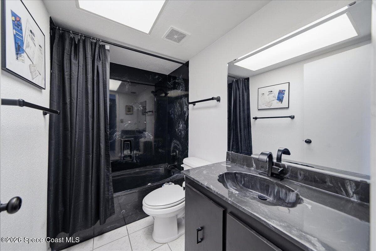 2100 N Atlantic Avenue 303 photo 20