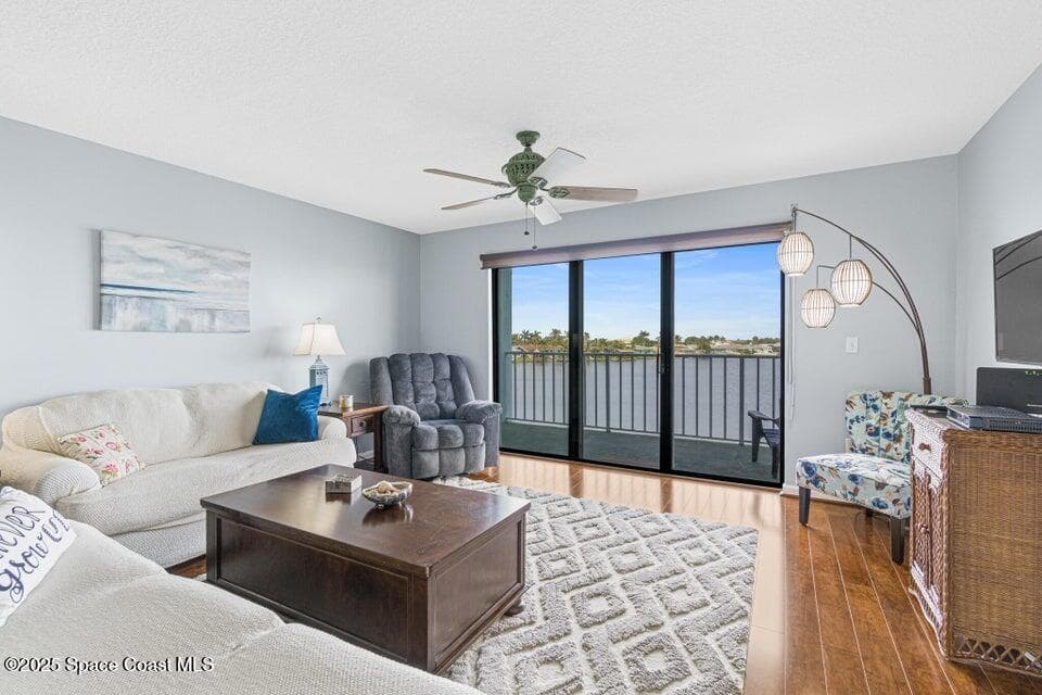 1750 Commodore Boulevard 2303 photo 4