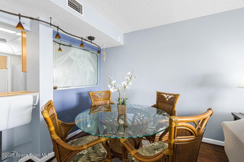 1750 Commodore Boulevard 2303 photo 8