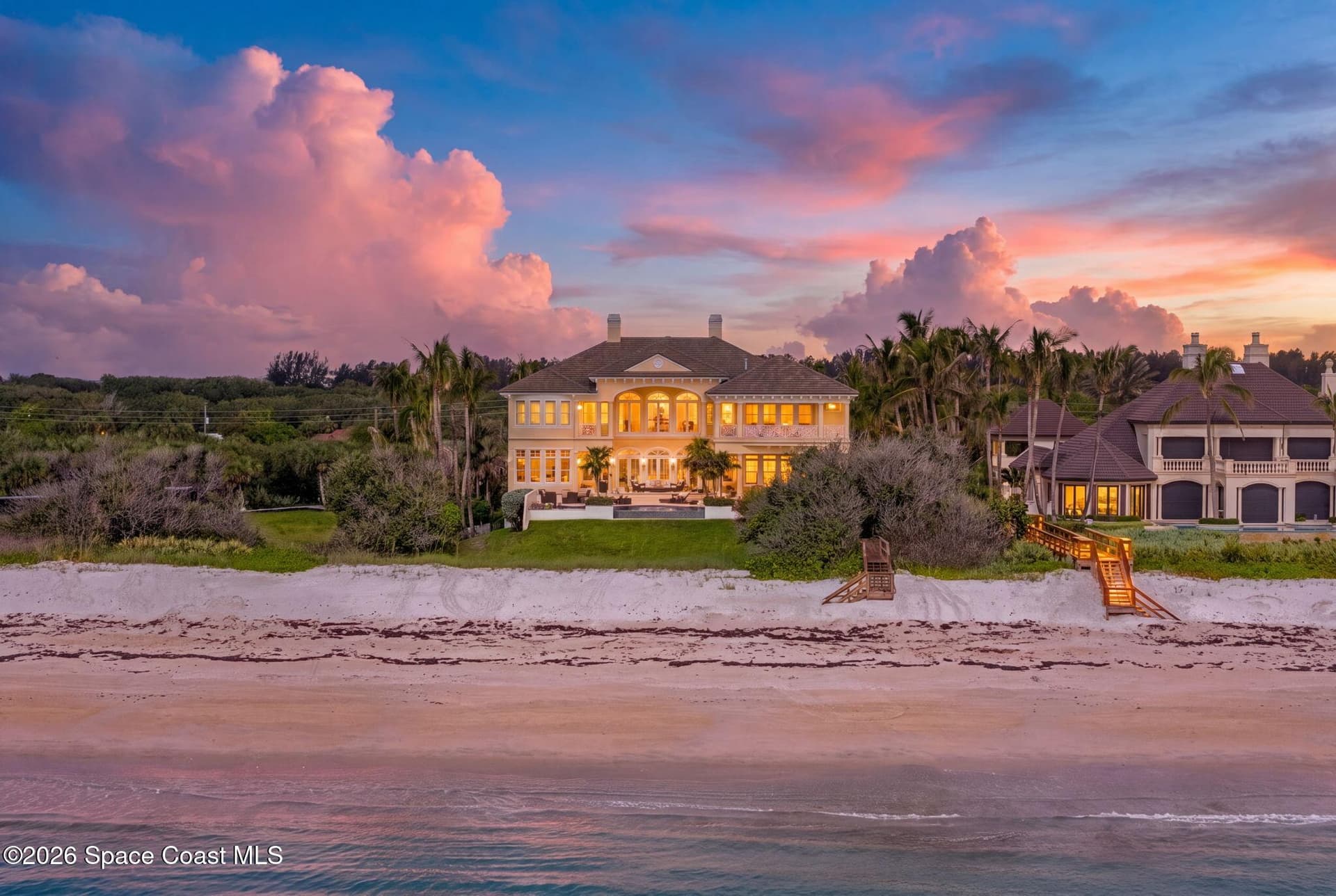 211 Beachside Drive photo 11