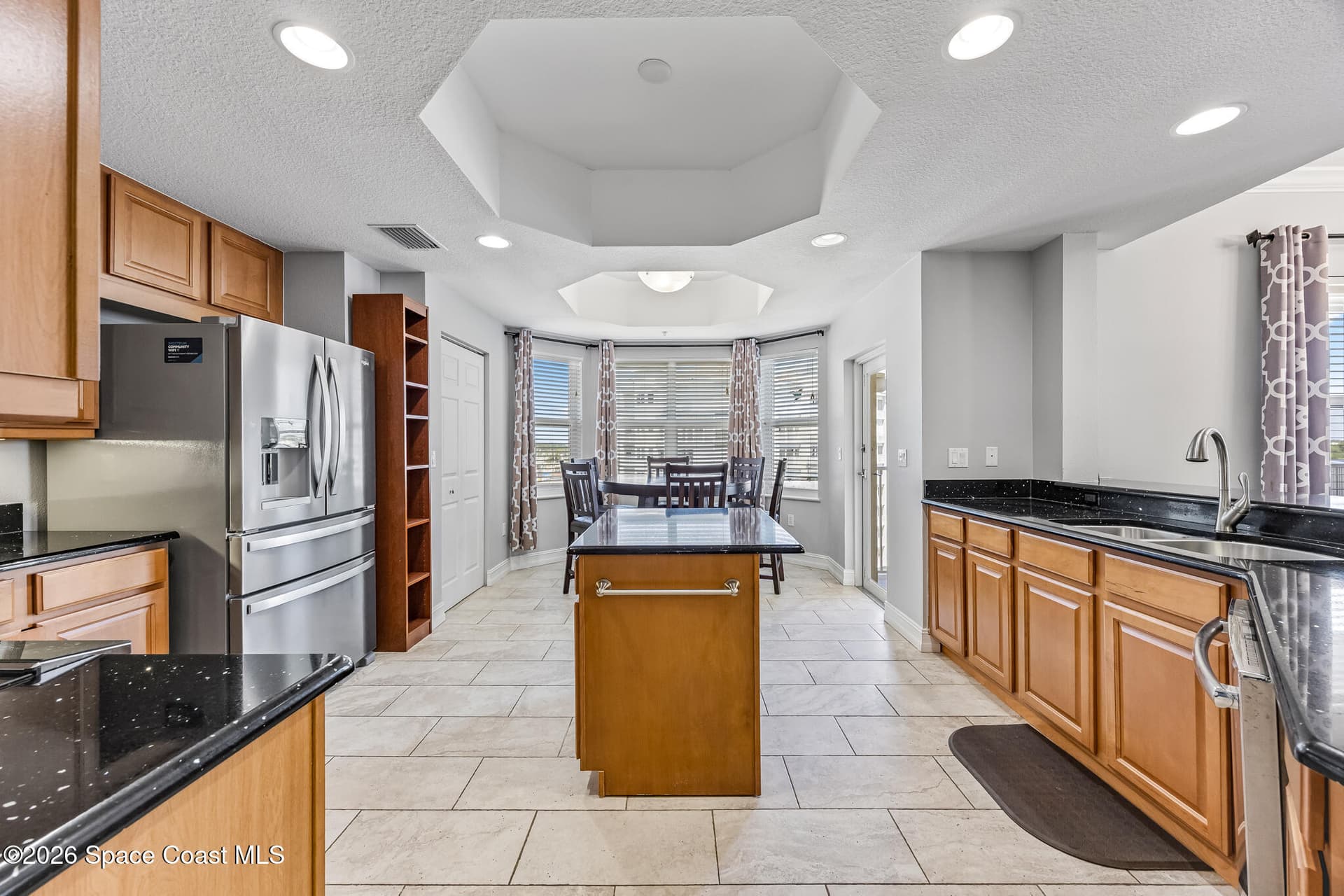 93 Delannoy Avenue 801 photo 22