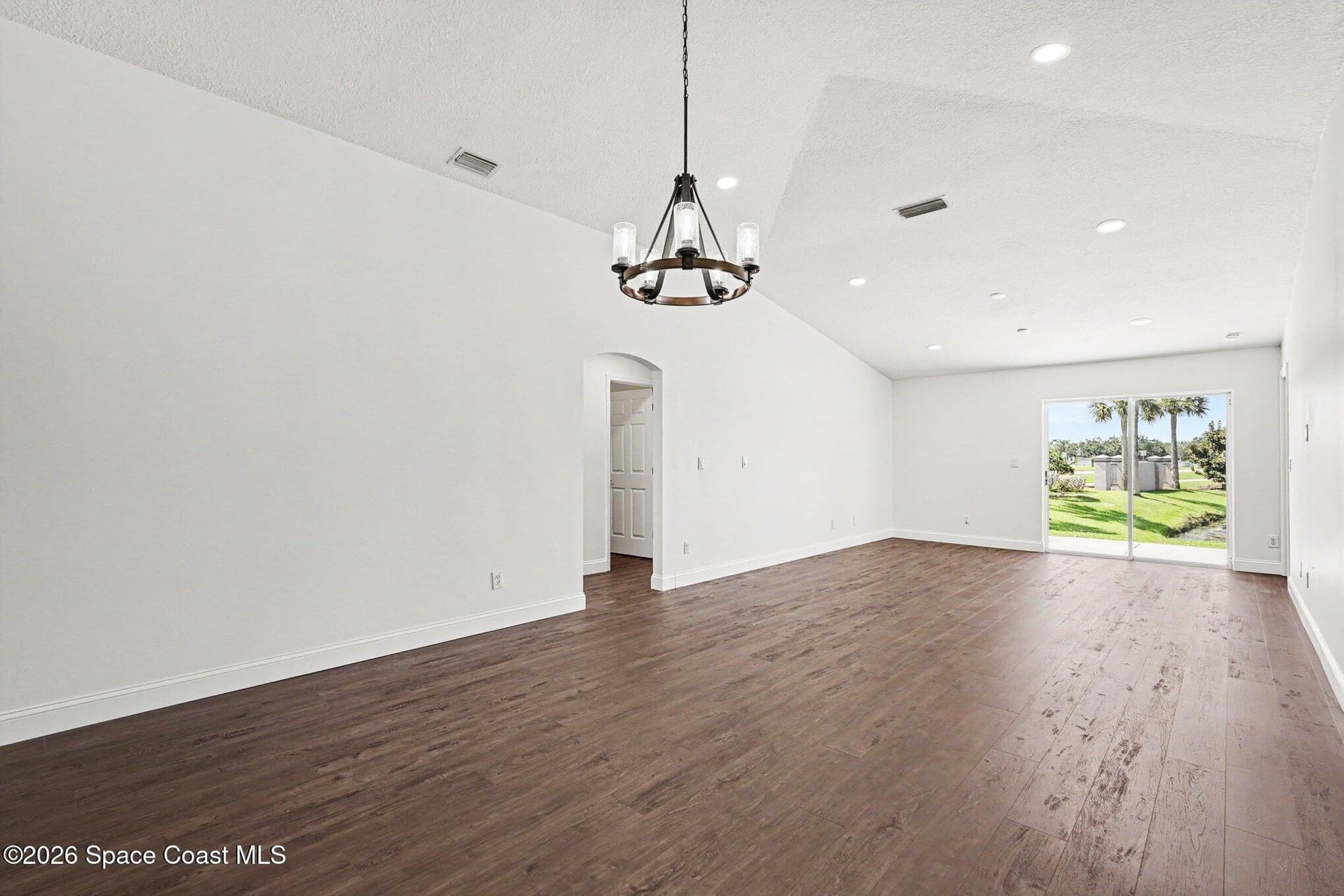 1805 Bayhill Drive photo 9