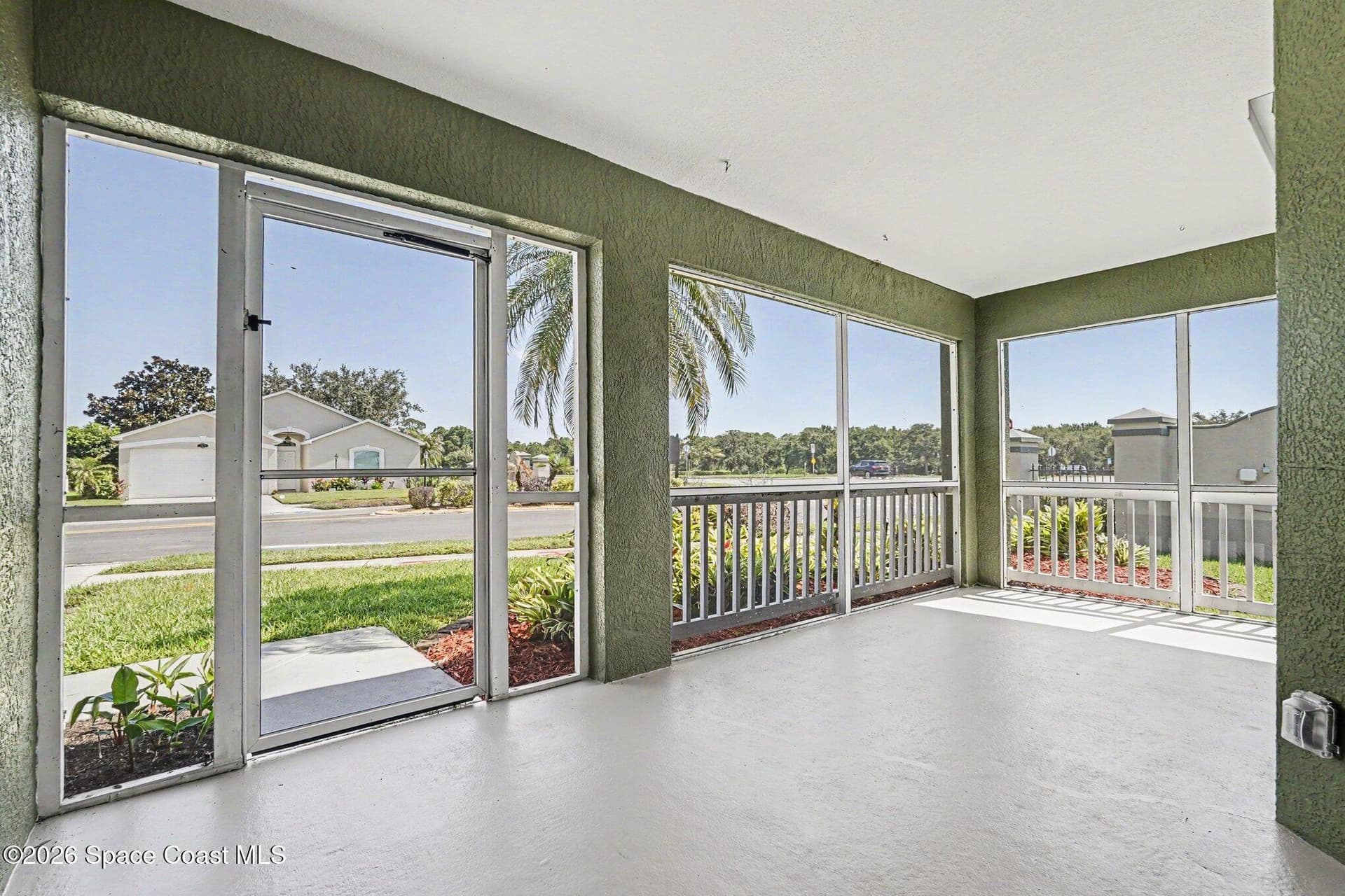 1805 Bayhill Drive photo 4