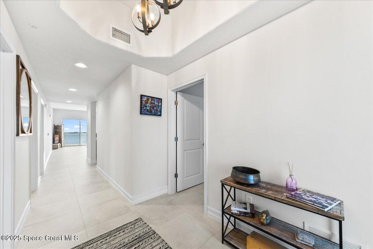 1465 S Harbor City Boulevard 902 photo 4