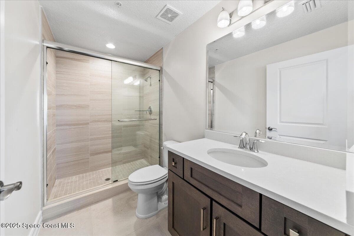 1465 S Harbor City Boulevard 902 photo 22