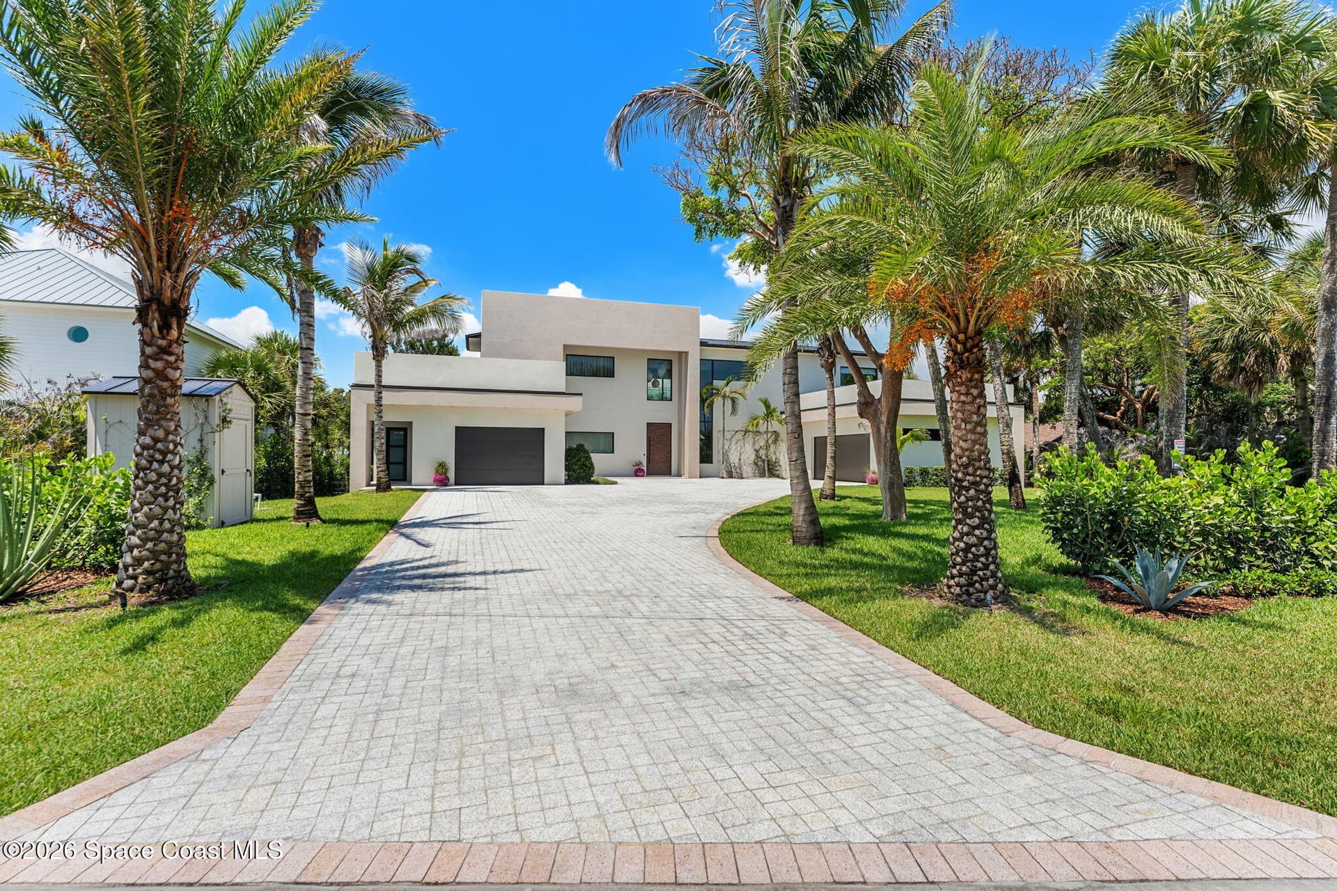 7866 Casuarina Drive photo 6
