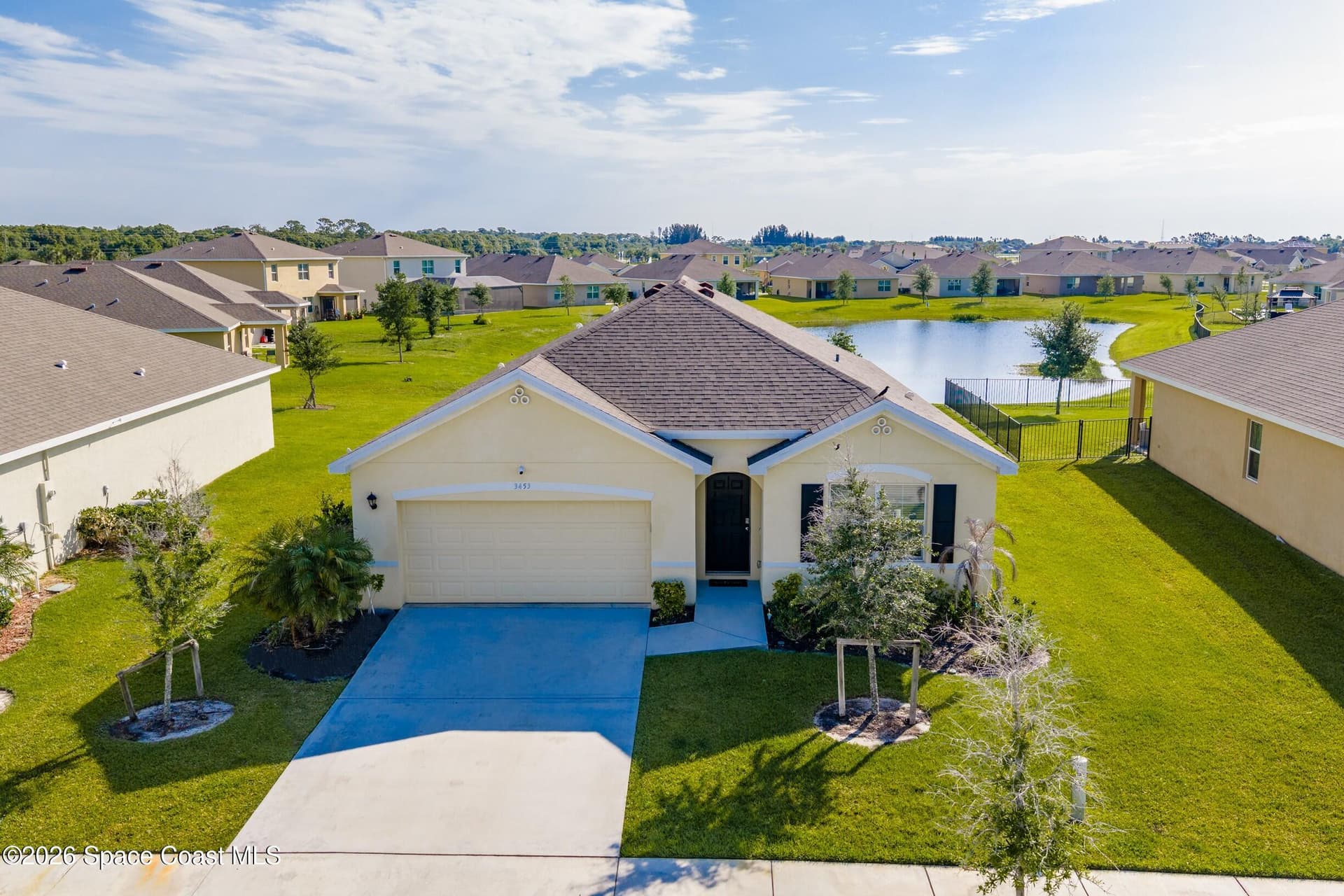 3453 Trinity Circle photo 4