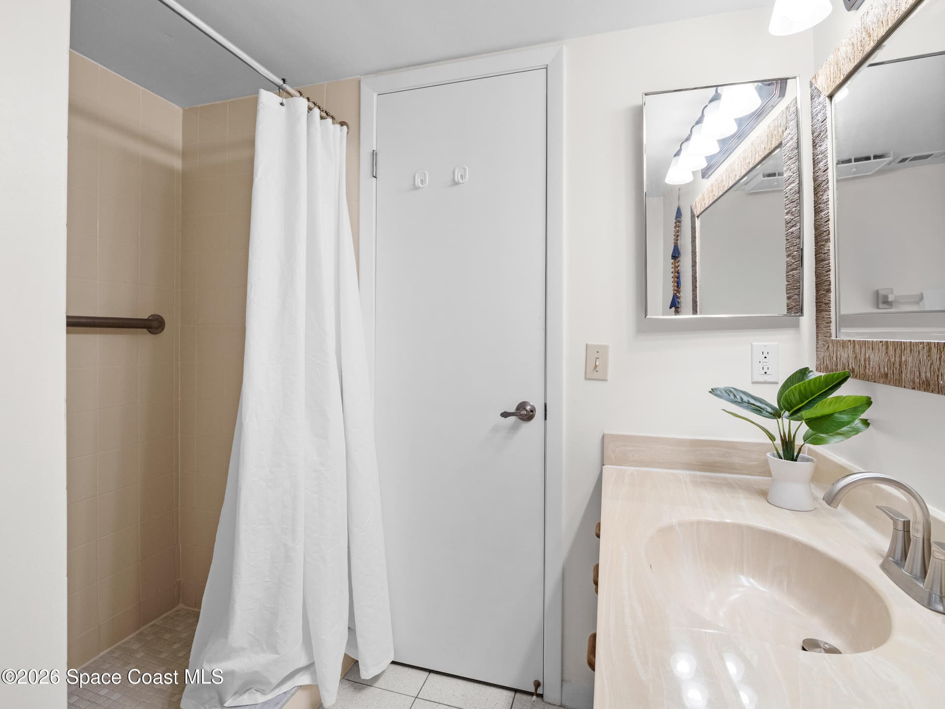 1700 Commodore Boulevard 1303 photo 12