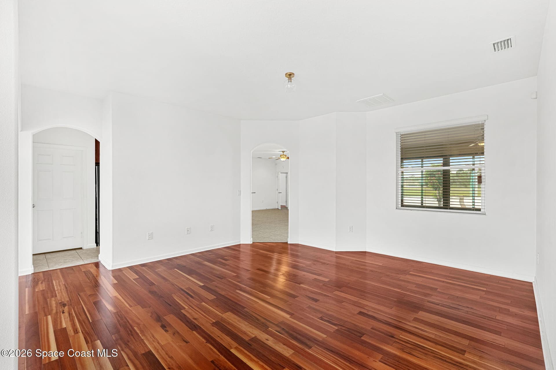 467 Easton Forest Circle SE photo 10