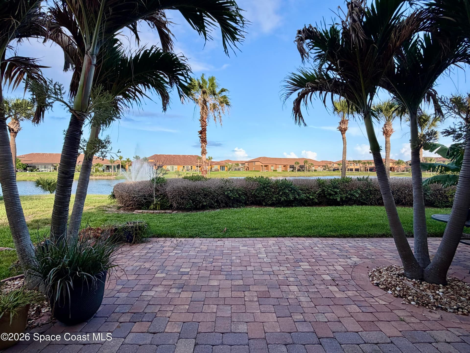 747 Ventura Drive photo 25