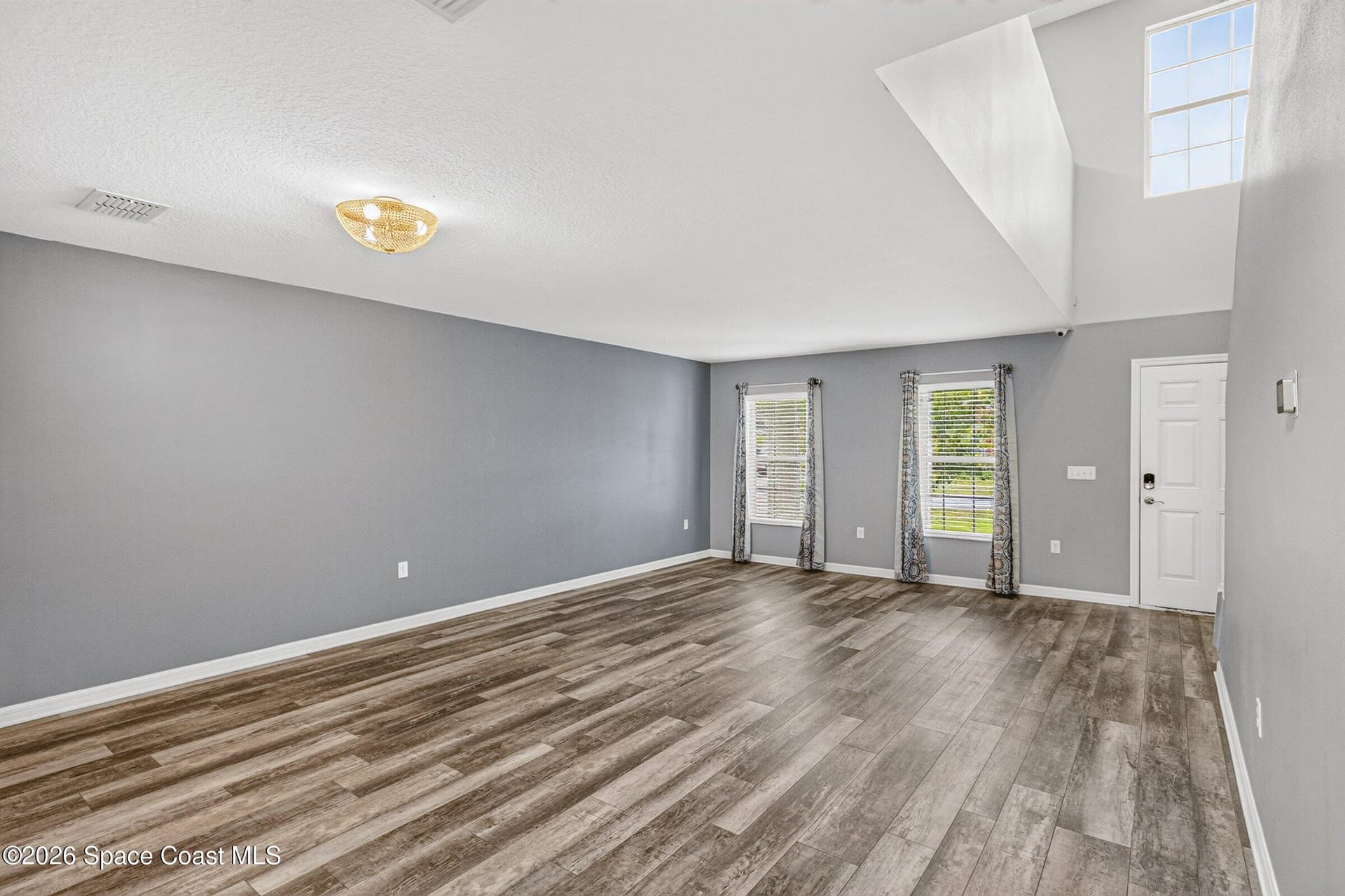 3114 Burdock Avenue photo 6