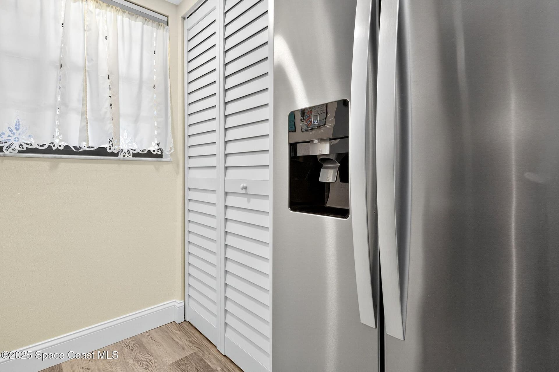 383 N Atlantic Avenue 105 photo 14