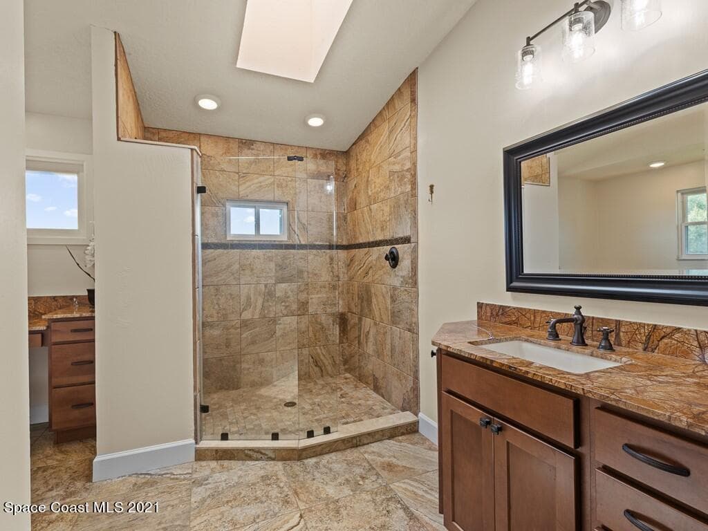 820 Kerry Downs Circle photo 15