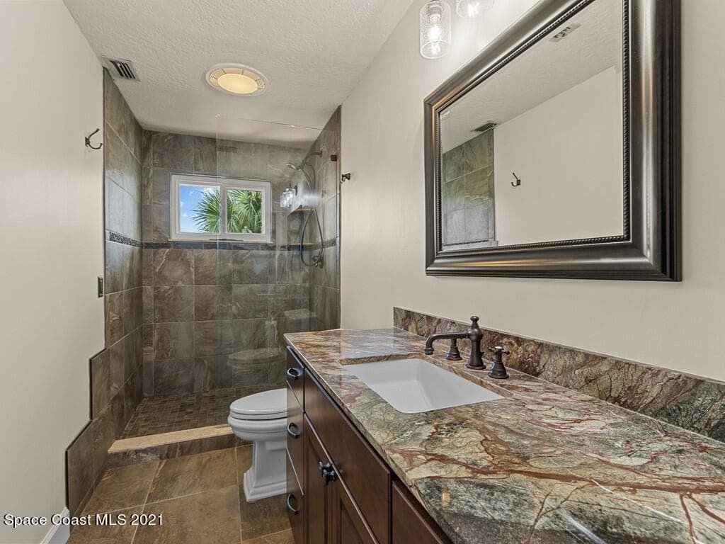820 Kerry Downs Circle photo 20