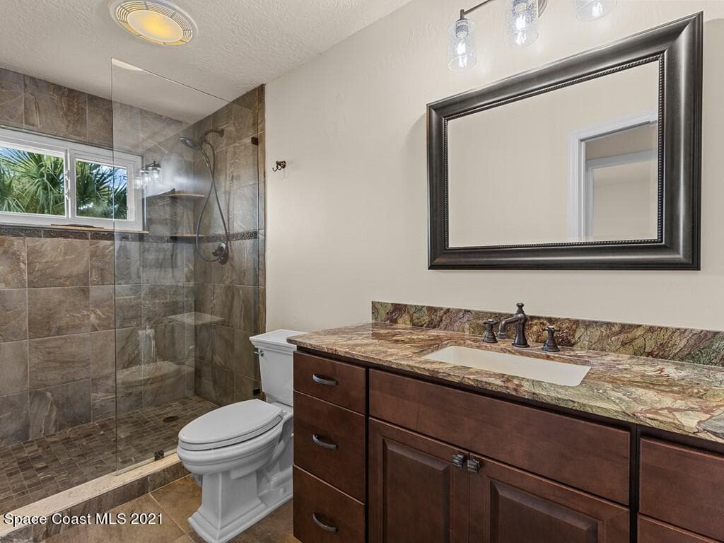 820 Kerry Downs Circle photo 22