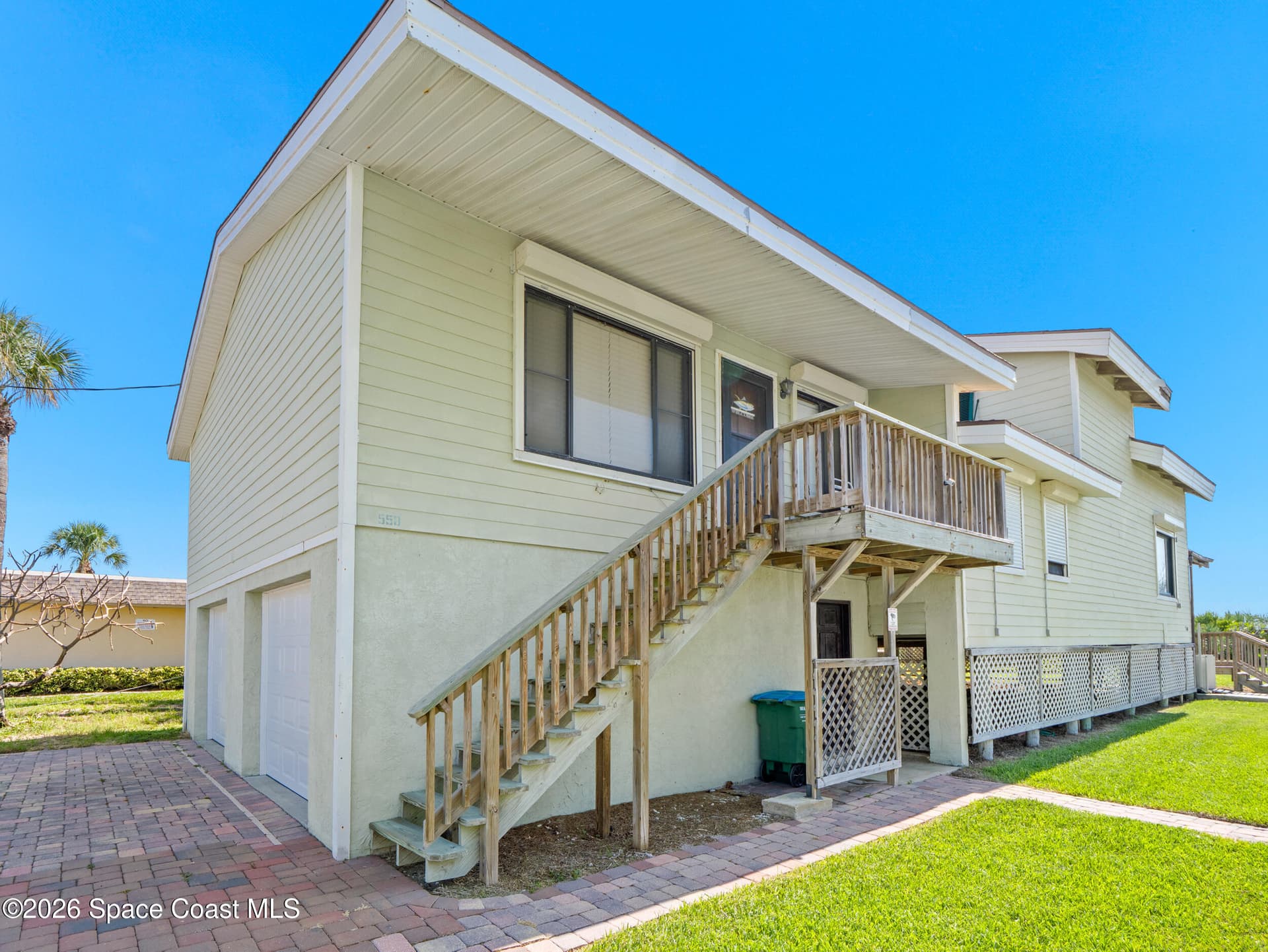 558 Harrison Avenue photo 5