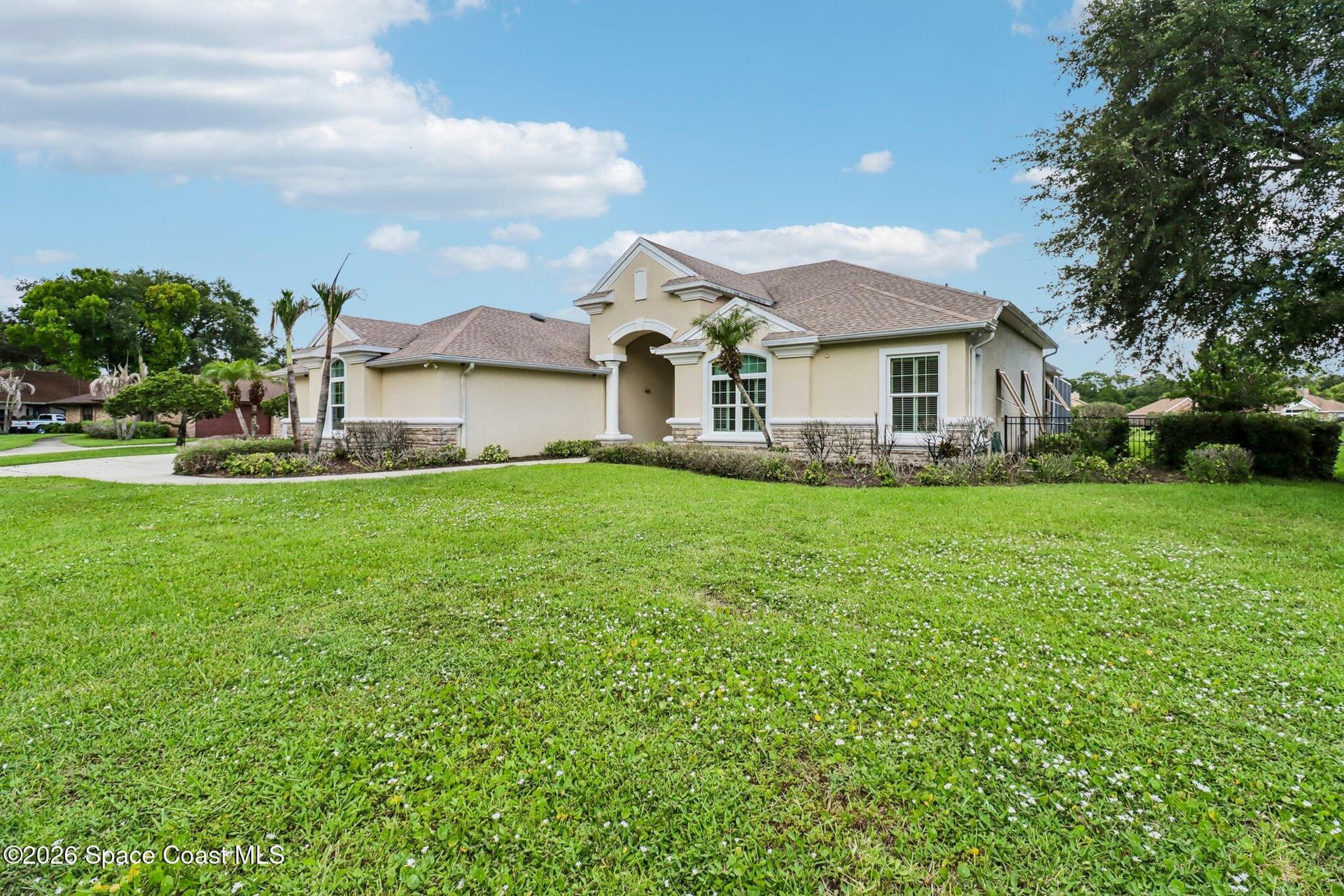 7937 Timberlake Drive photo 4