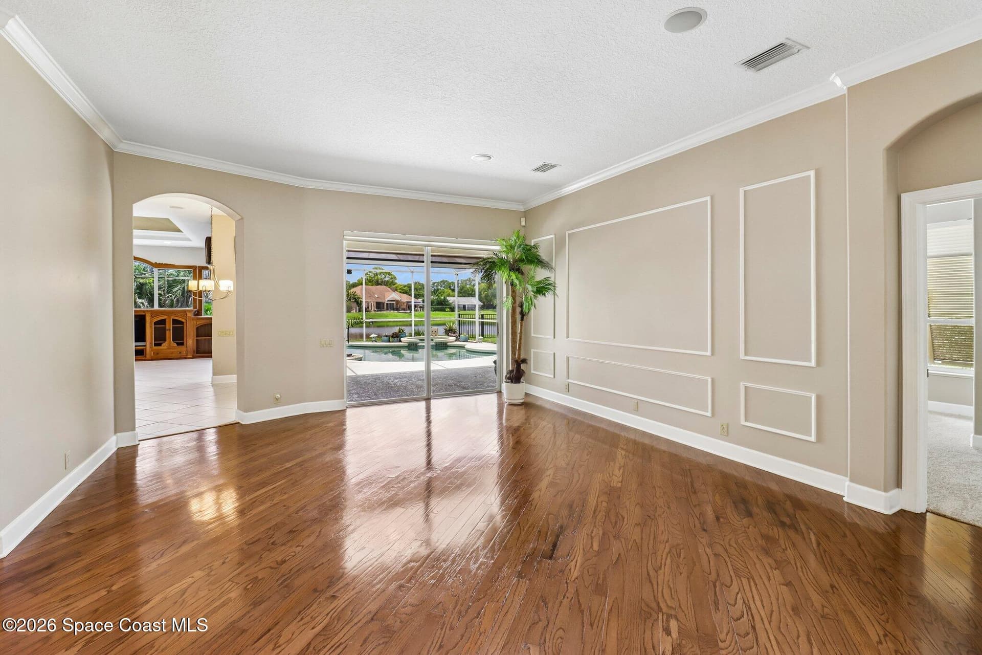 7937 Timberlake Drive photo 11