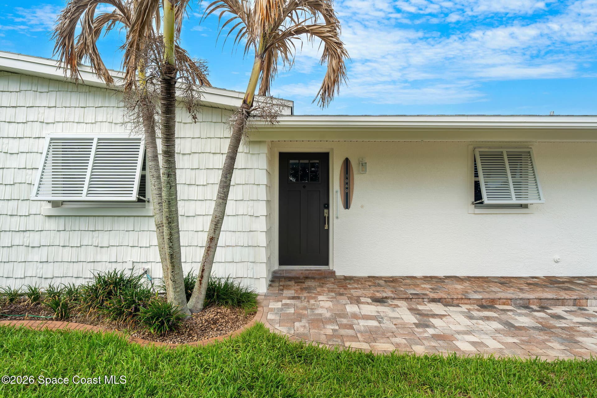 1060 Montego Bay Drive N photo 2