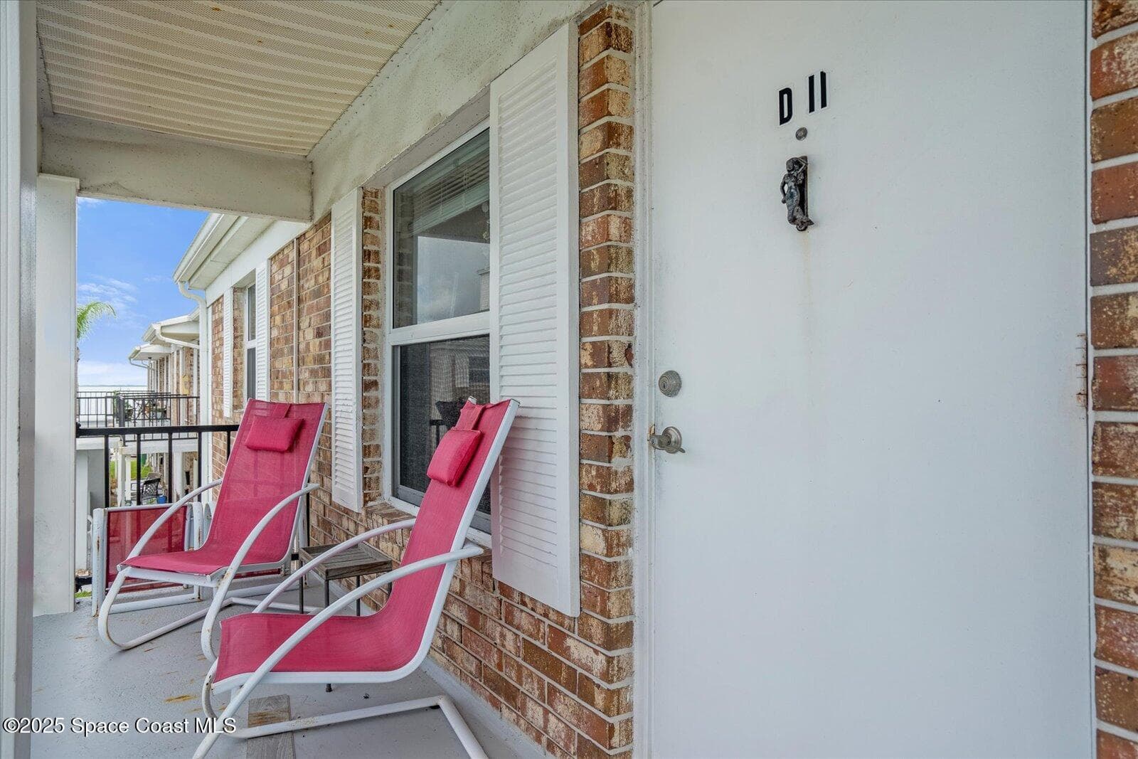 190 E Olmstead Drive D11 photo 3