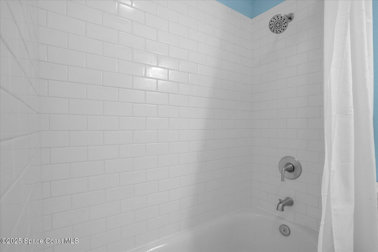 190 E Olmstead Drive D11 photo 14