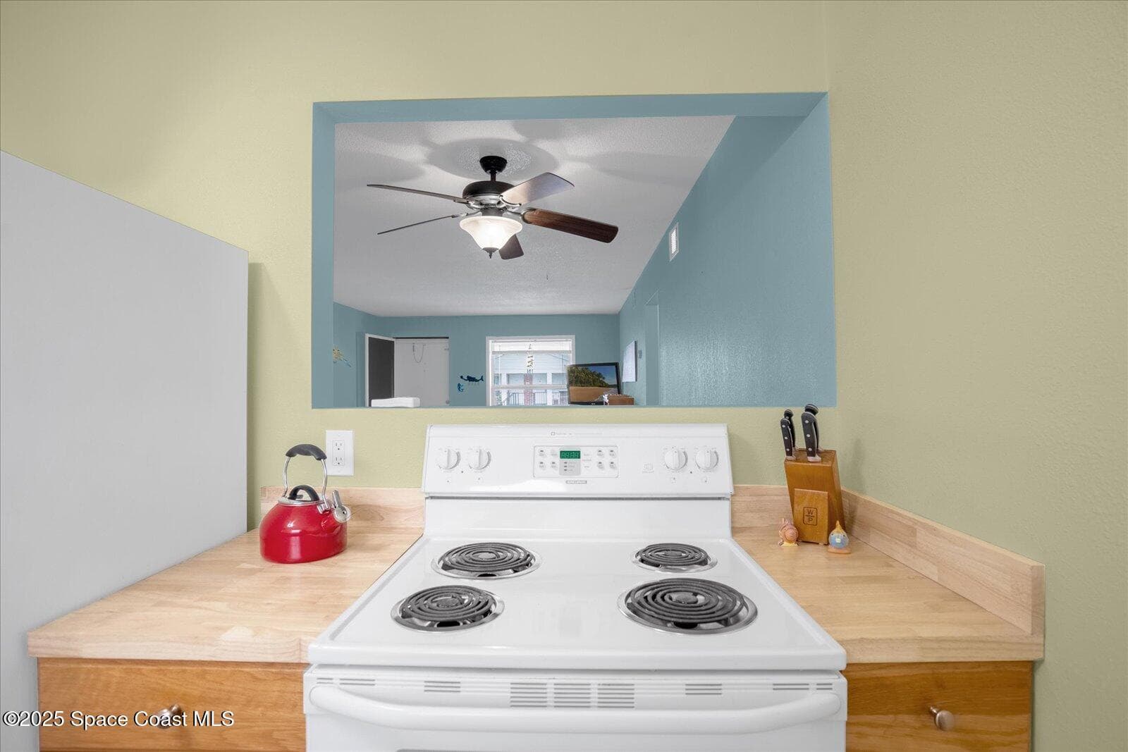 190 E Olmstead Drive D11 photo 16