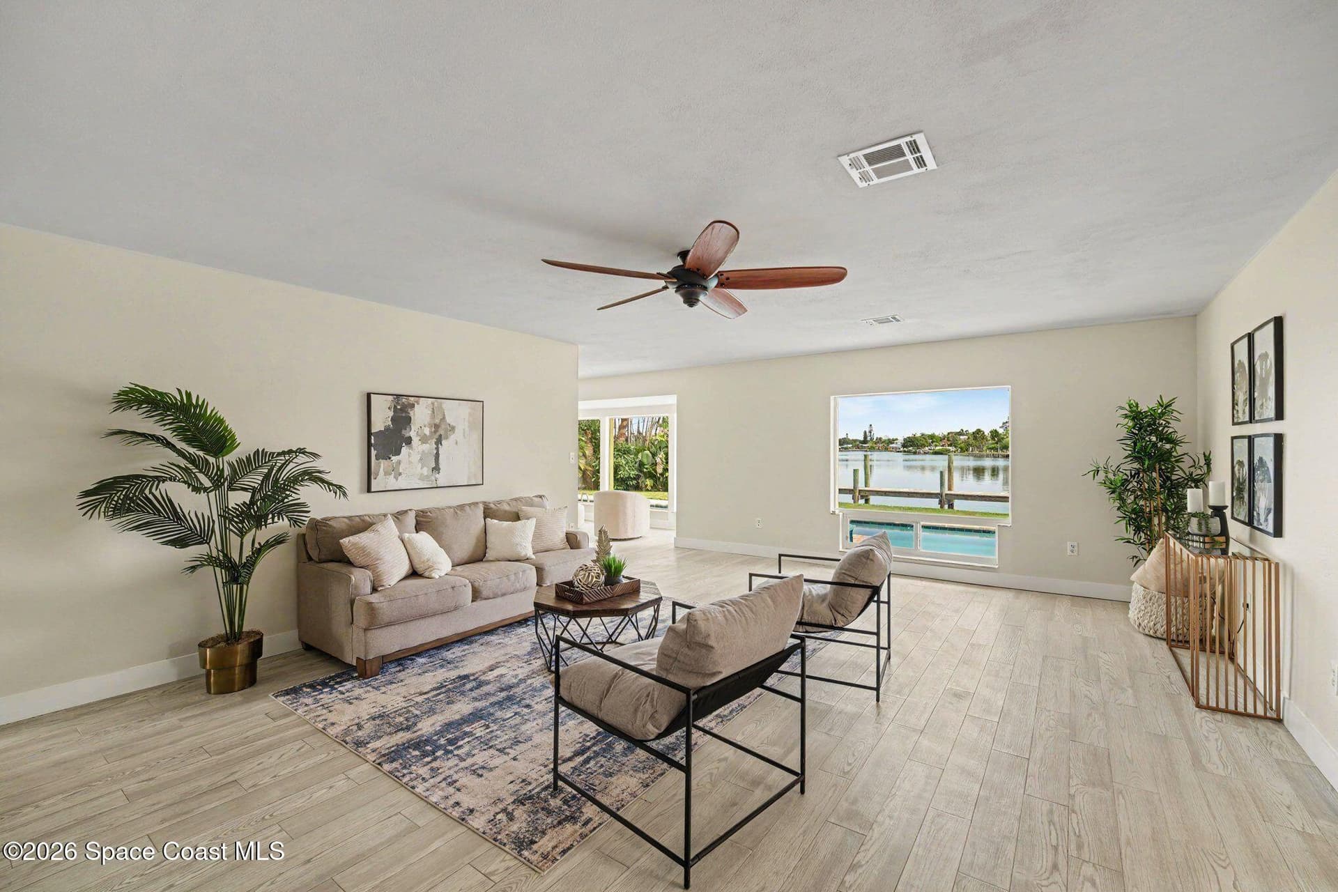 1540 Bay Shore Drive photo 9