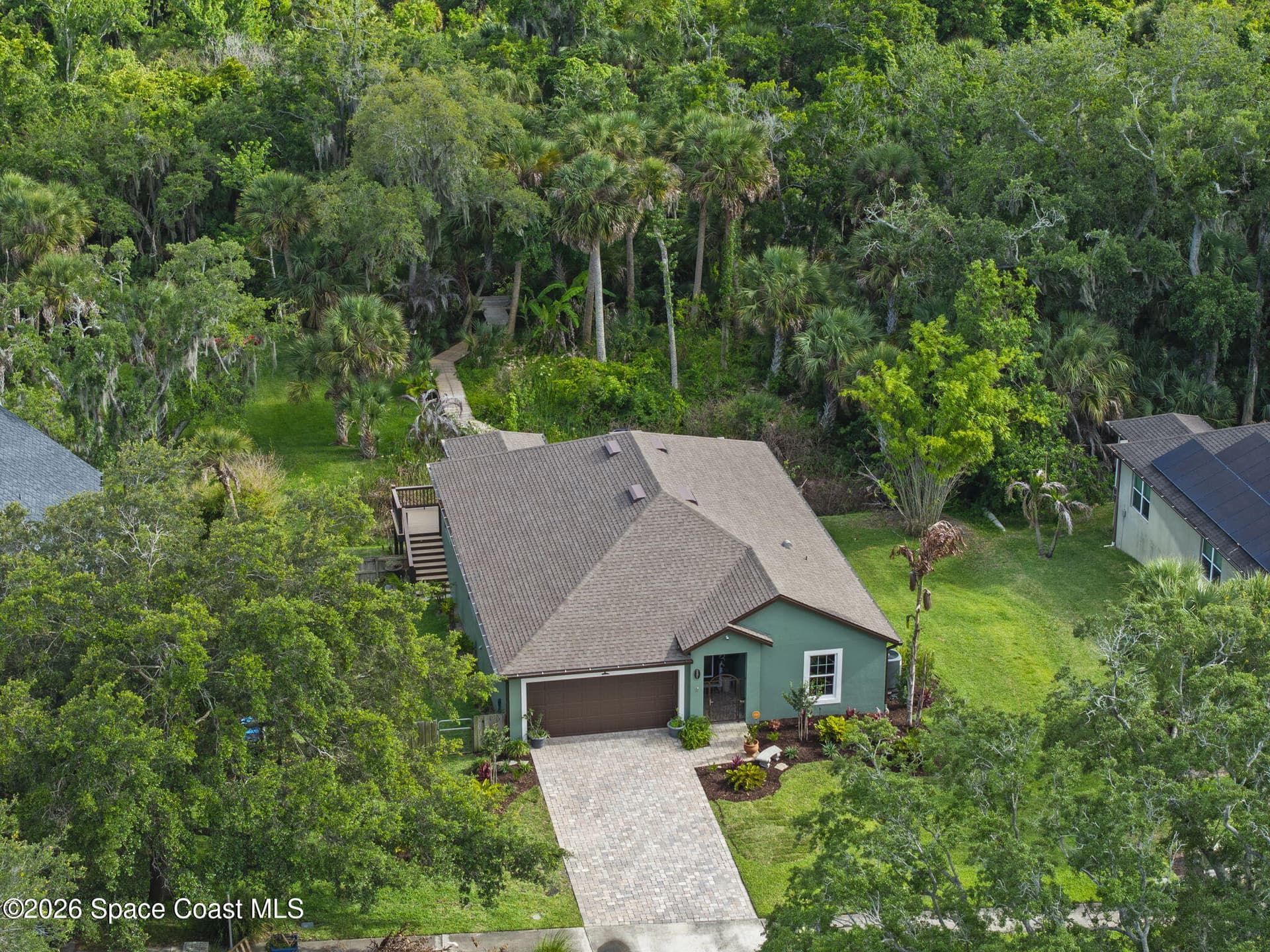 881 Mandarin Drive NE photo 5