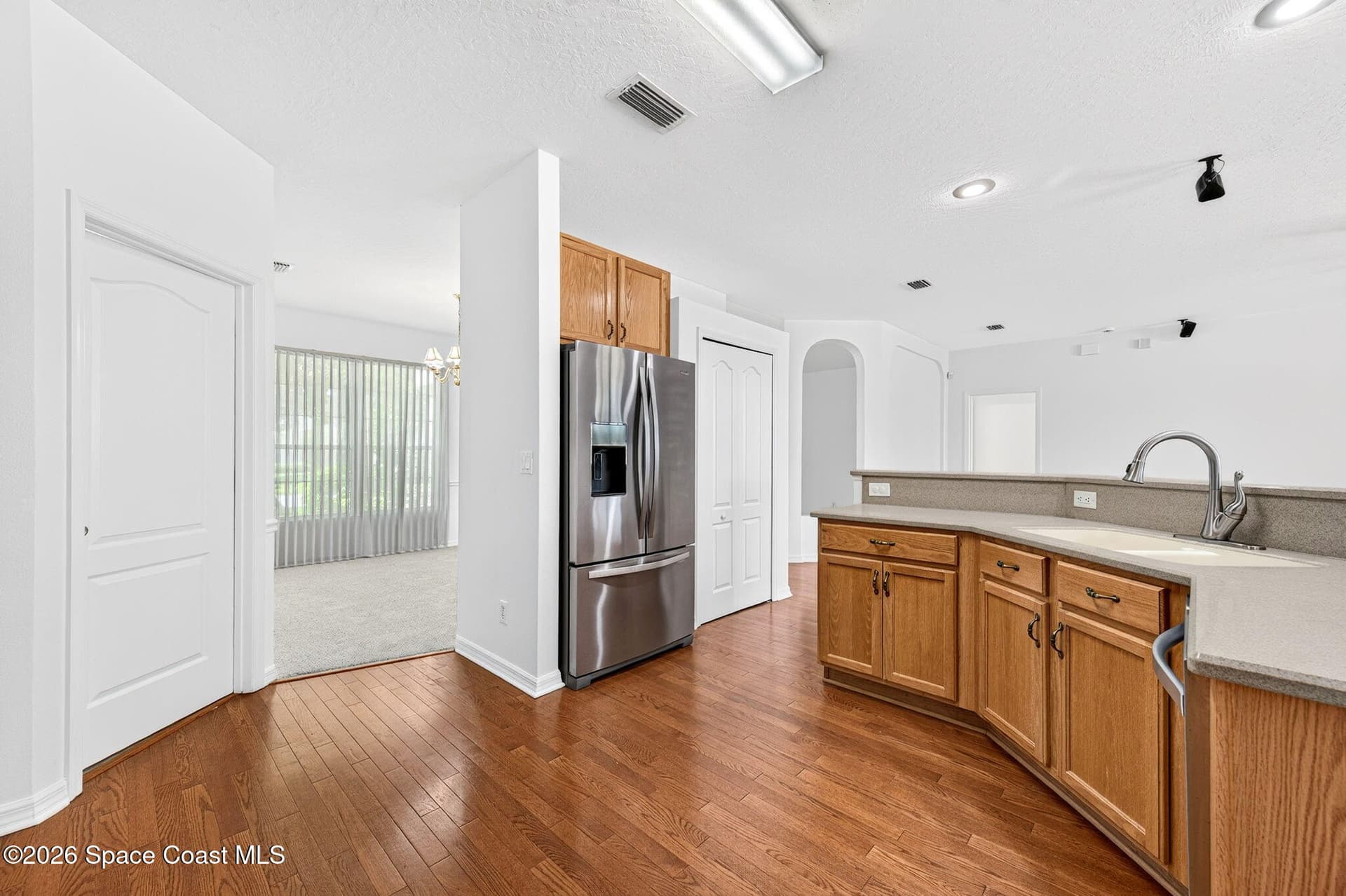 3955 Fenrose Circle photo 8