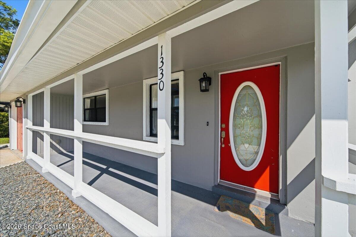 1330 Overlook Terrace photo 7